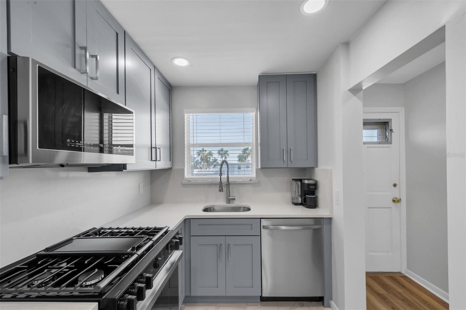 Image 3 of 43 For 3128 59th Street S 303