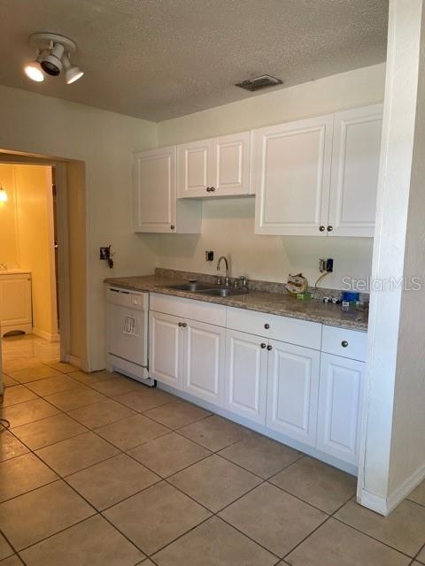 Image 13 of 15 For 4894 31st Street N