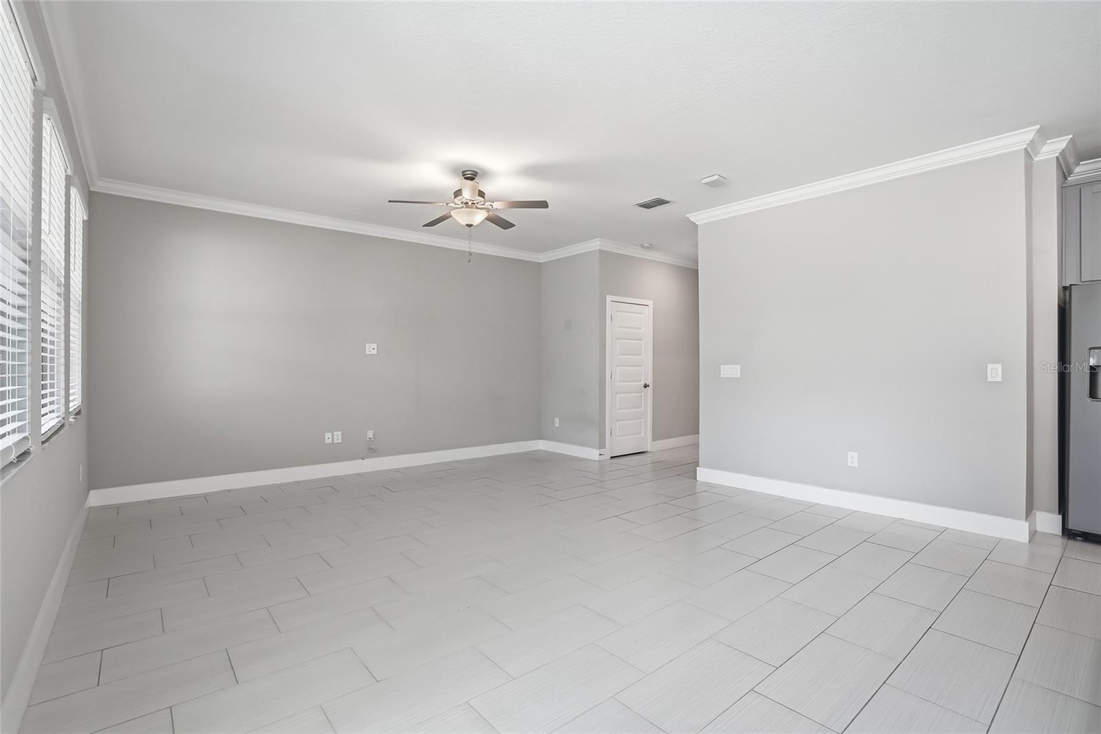 Image 23 of 61 For 8598 Campus Woods Way