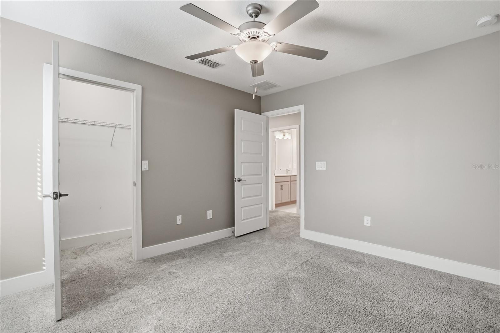 Image 43 of 61 For 8598 Campus Woods Way