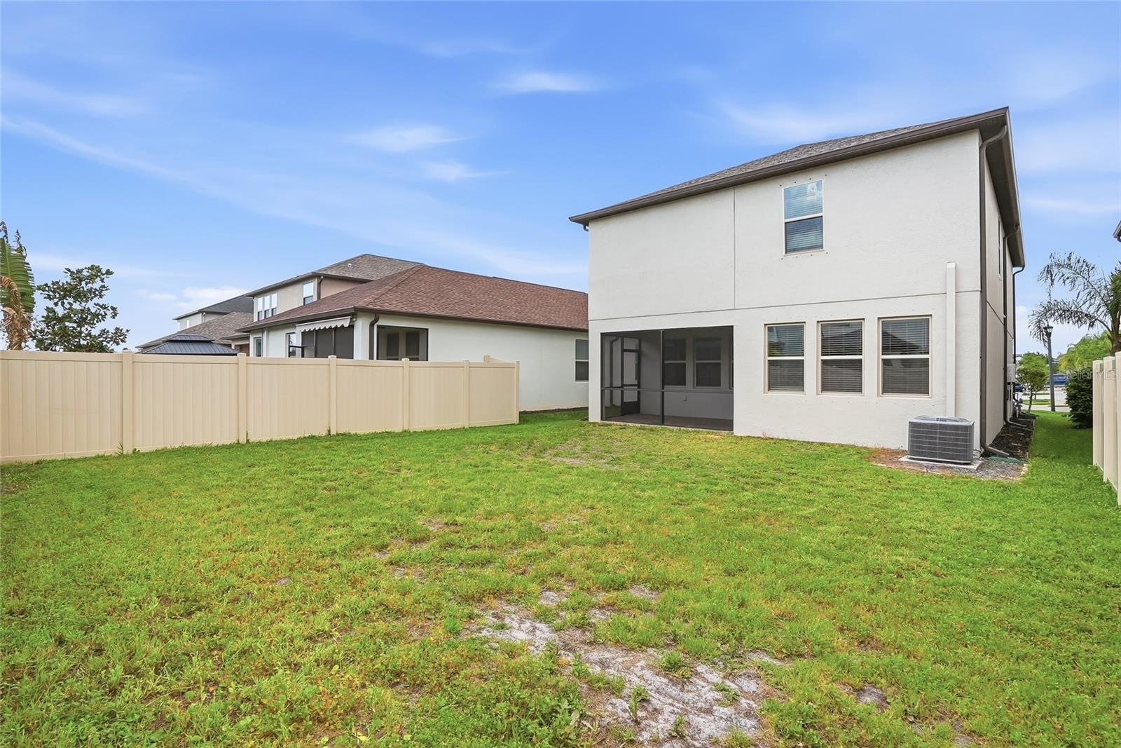 Image 46 of 61 For 8598 Campus Woods Way