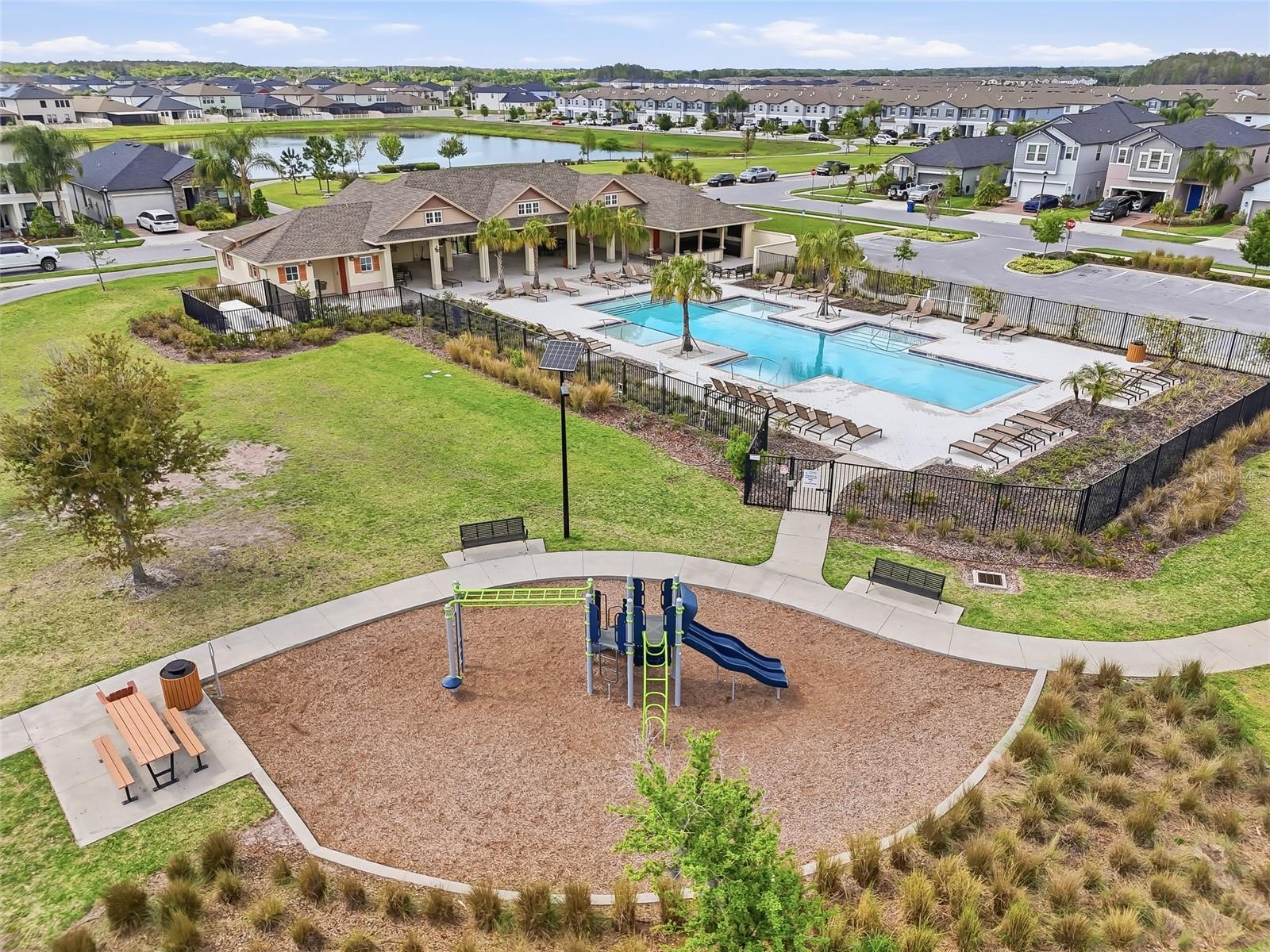 Image 53 of 61 For 8598 Campus Woods Way