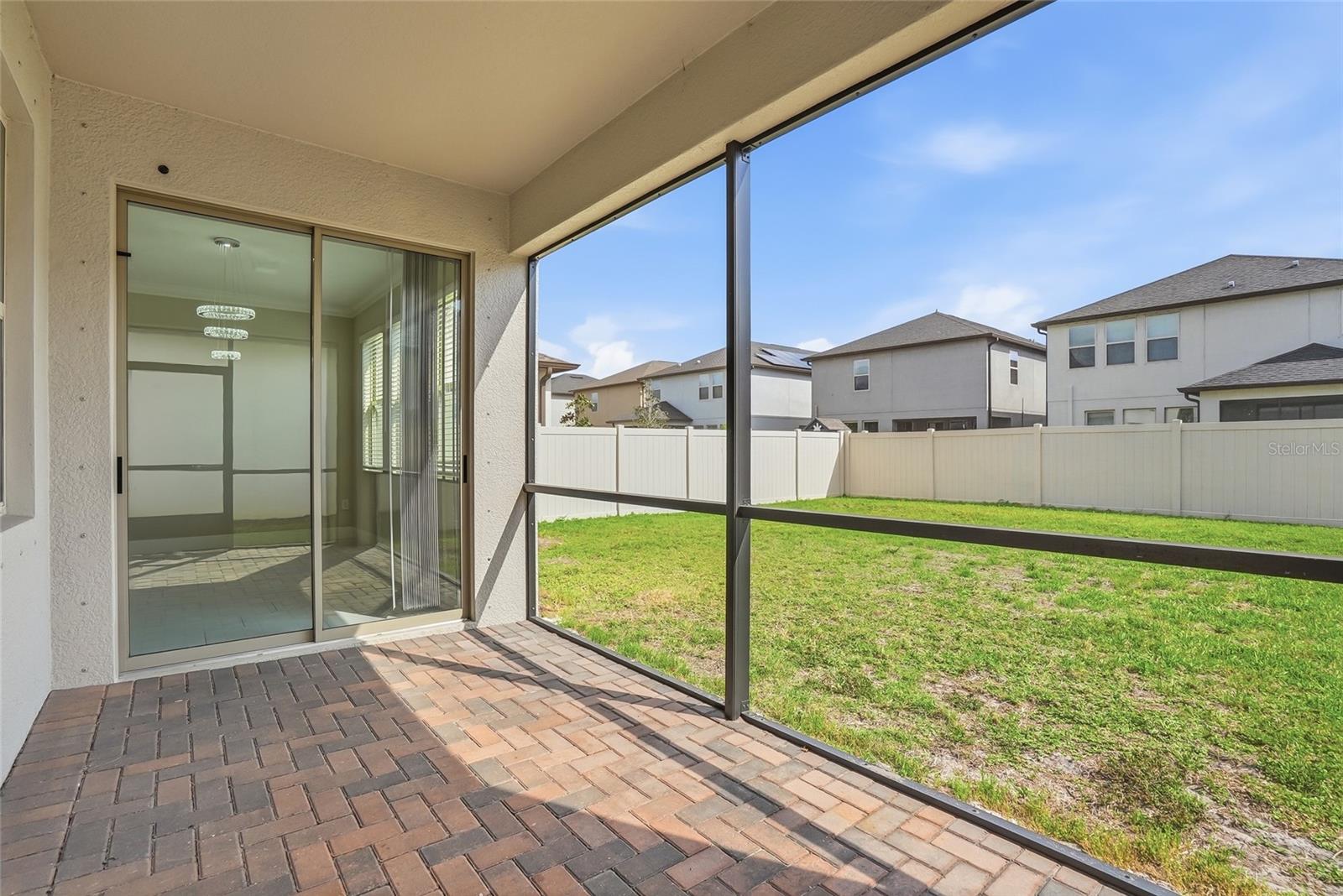 Image 7 of 61 For 8598 Campus Woods Way