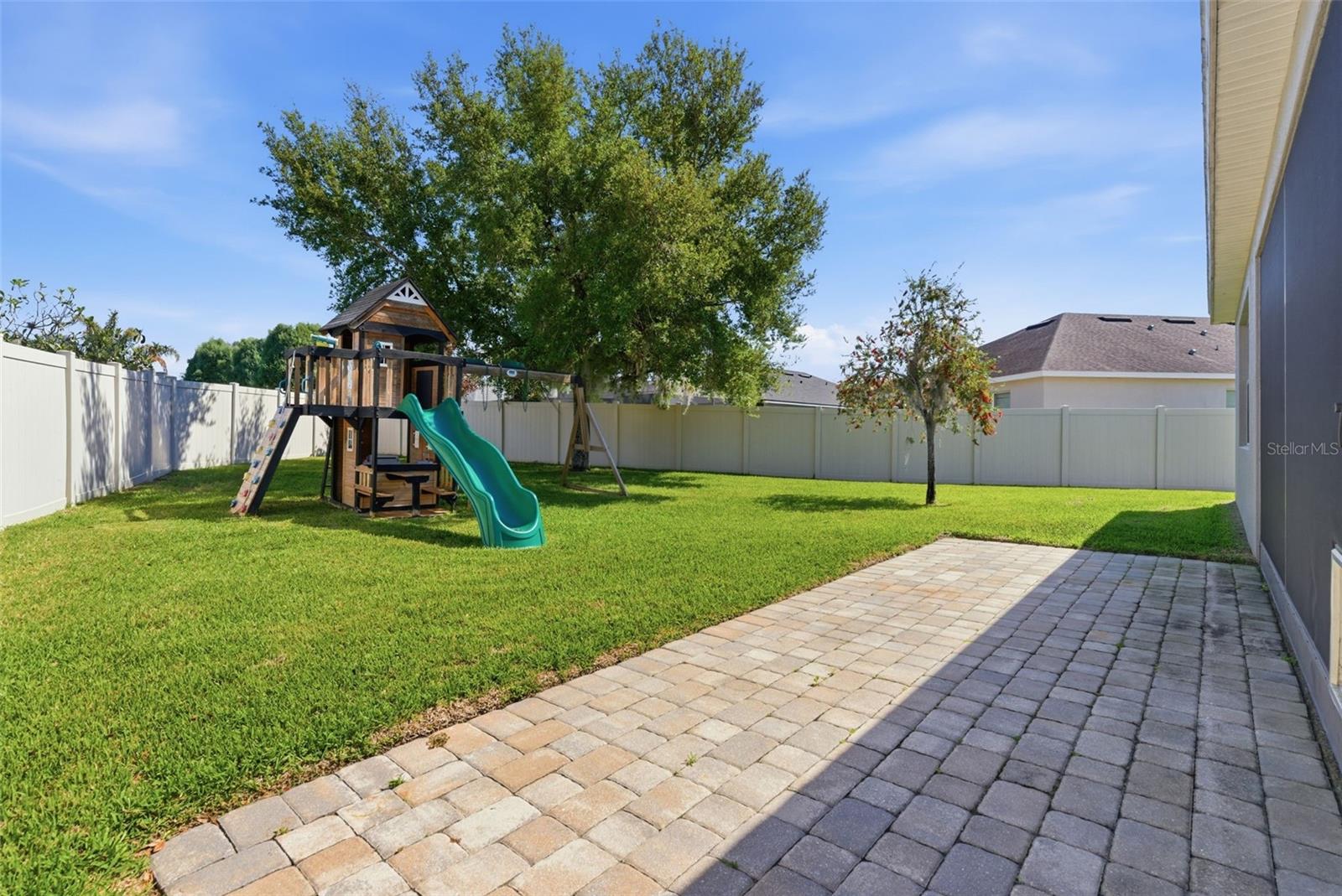 Image 15 of 19 For 11133 Wembley Landing Drive