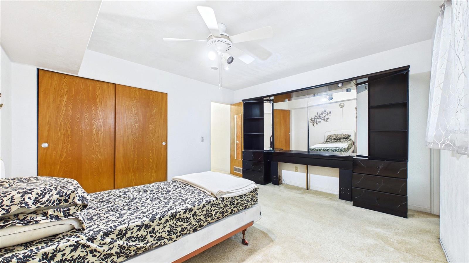 Image 10 of 12 For 5664 40th Terrace N 428