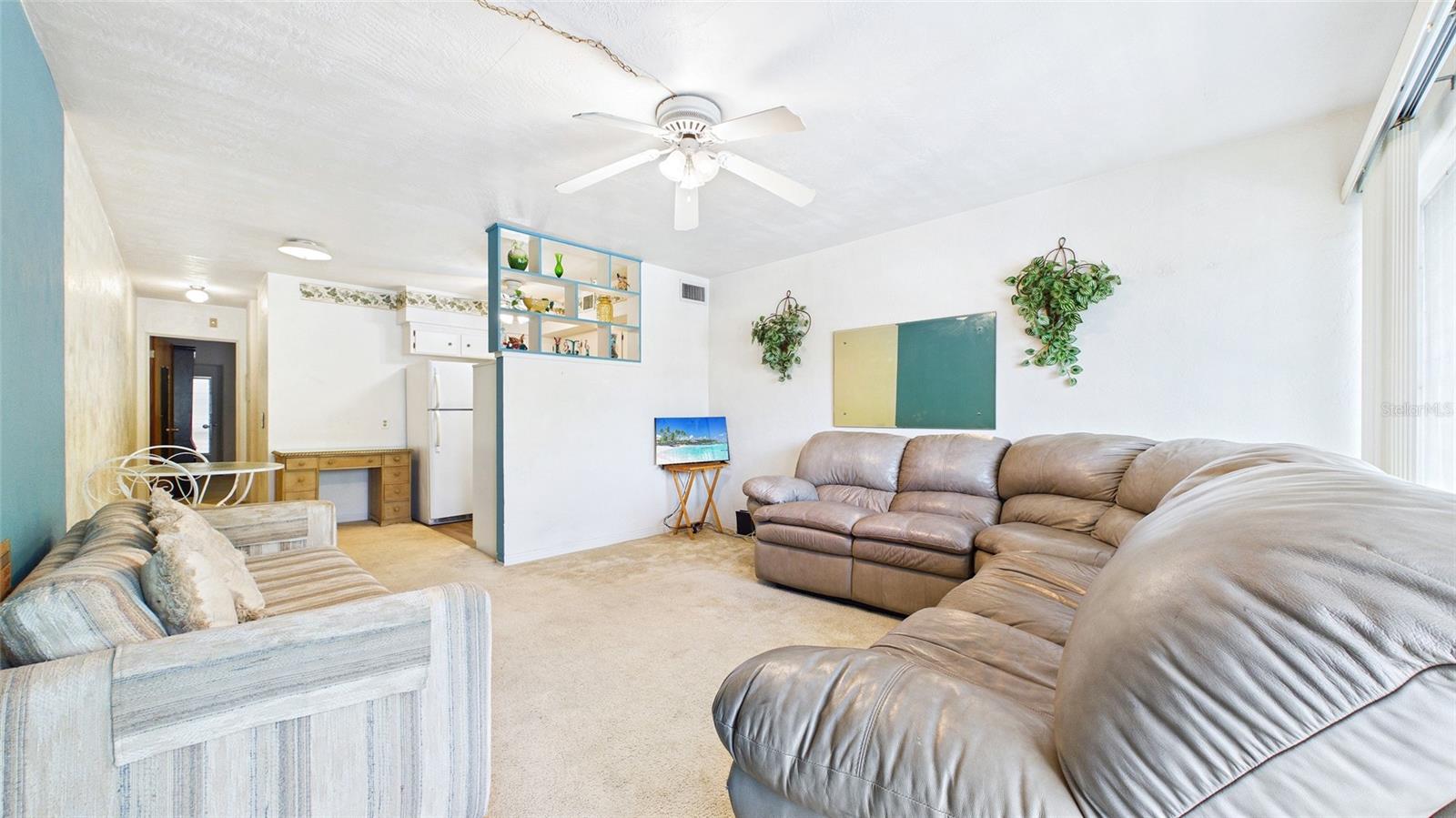 Image 4 of 12 For 5664 40th Terrace N 428