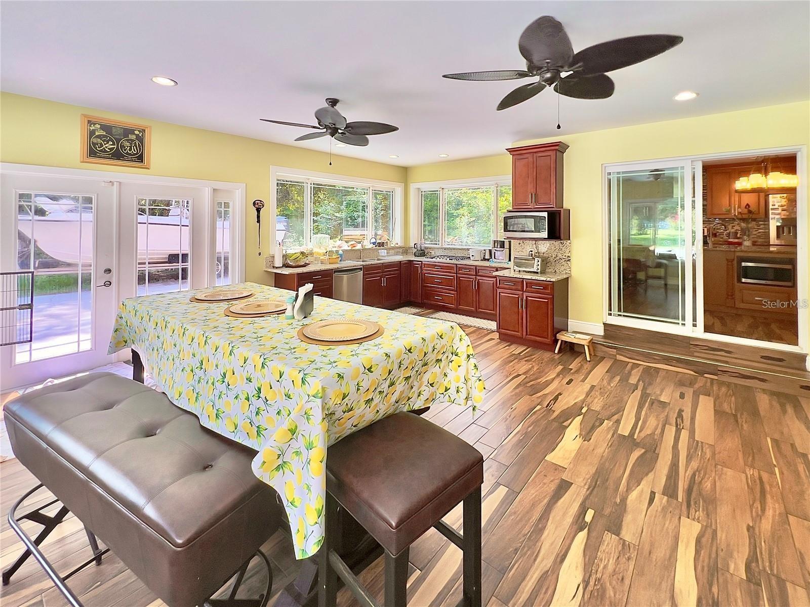 Image 25 of 58 For 3900 Reaves Road