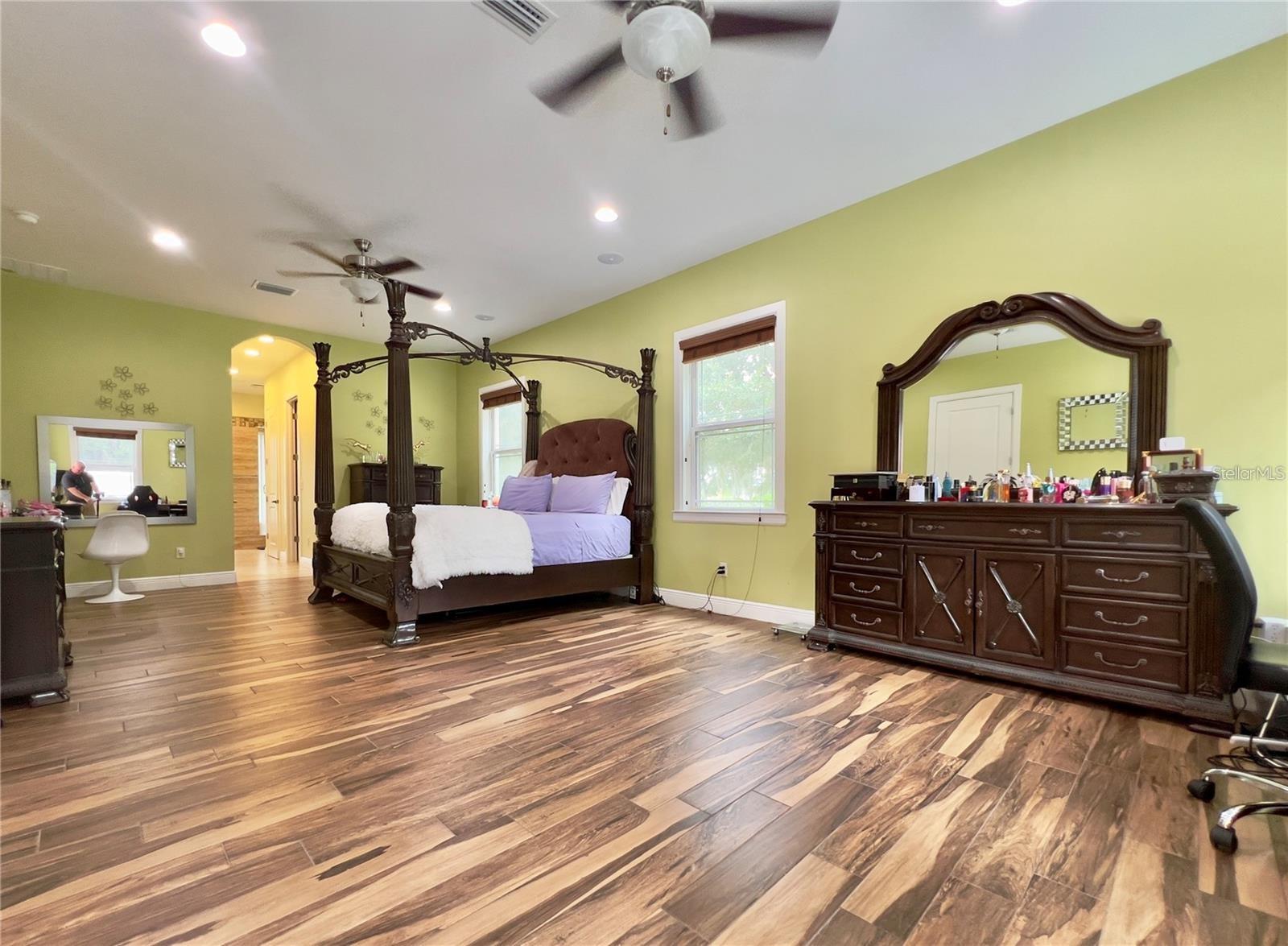 Image 38 of 58 For 3900 Reaves Road