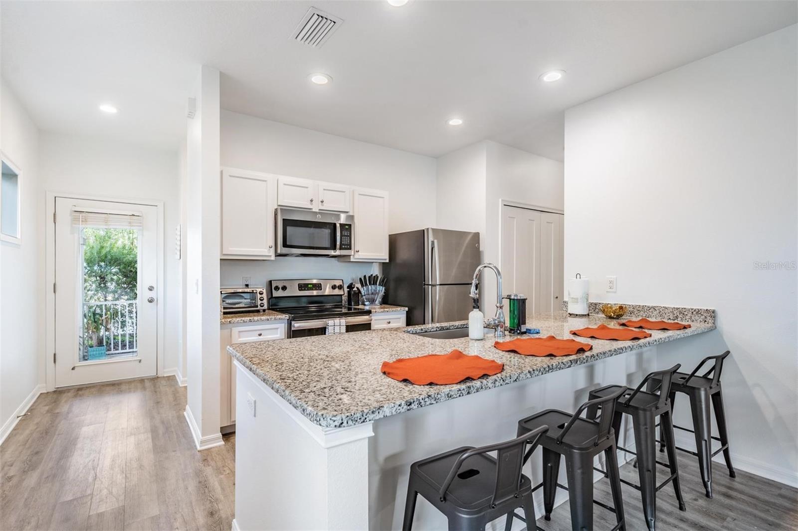 Image 12 of 36 For 2604 Highland Avenue B