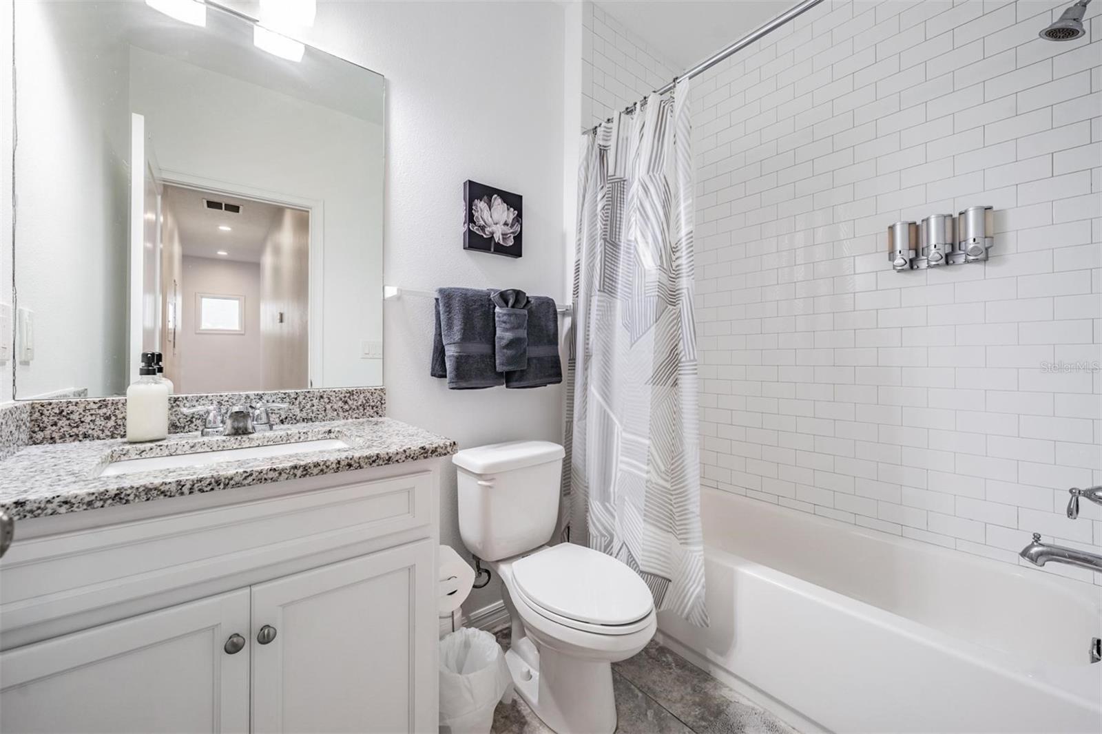 Image 24 of 36 For 2604 Highland Avenue B