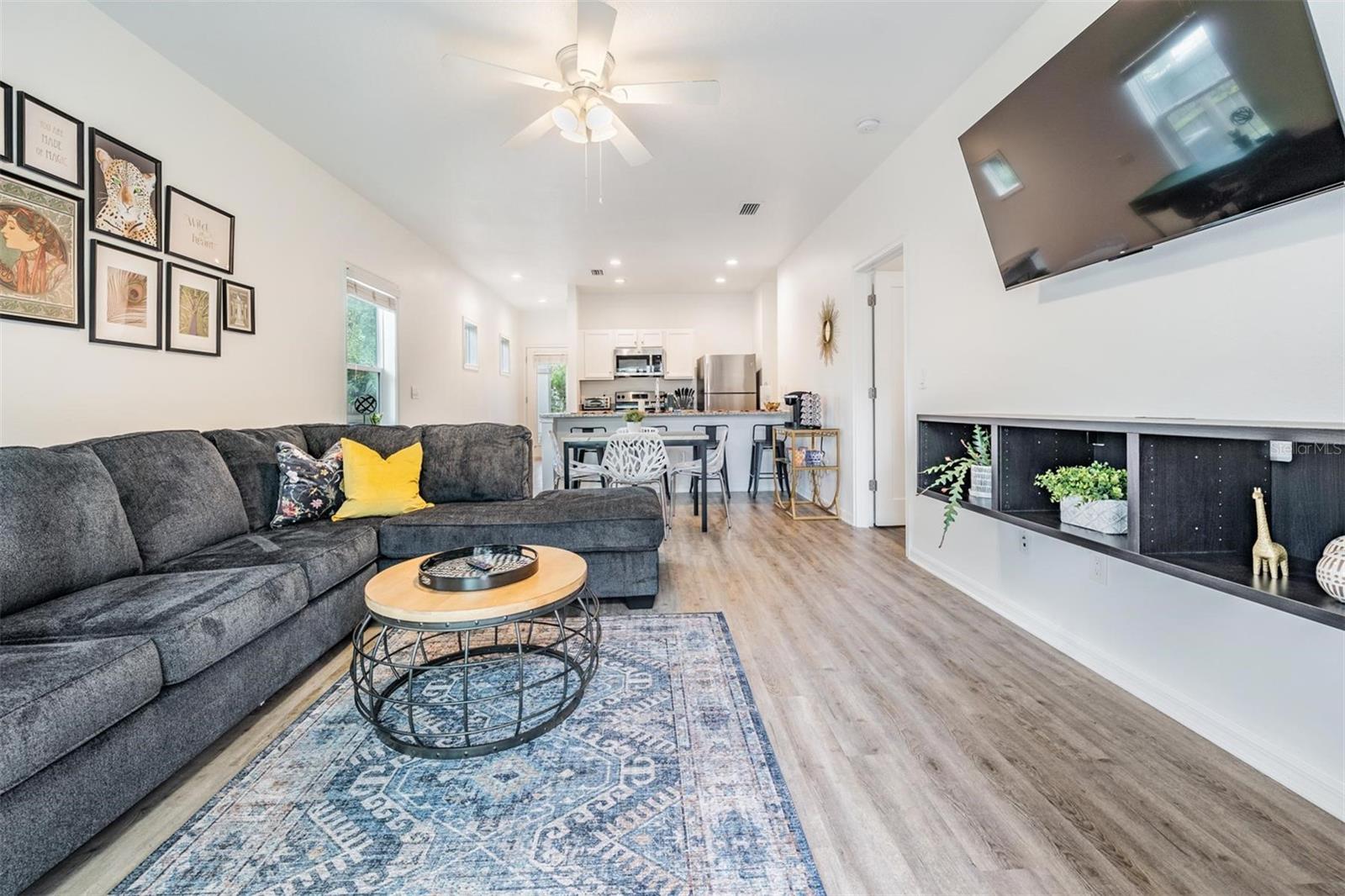 Image 3 of 36 For 2604 Highland Avenue B