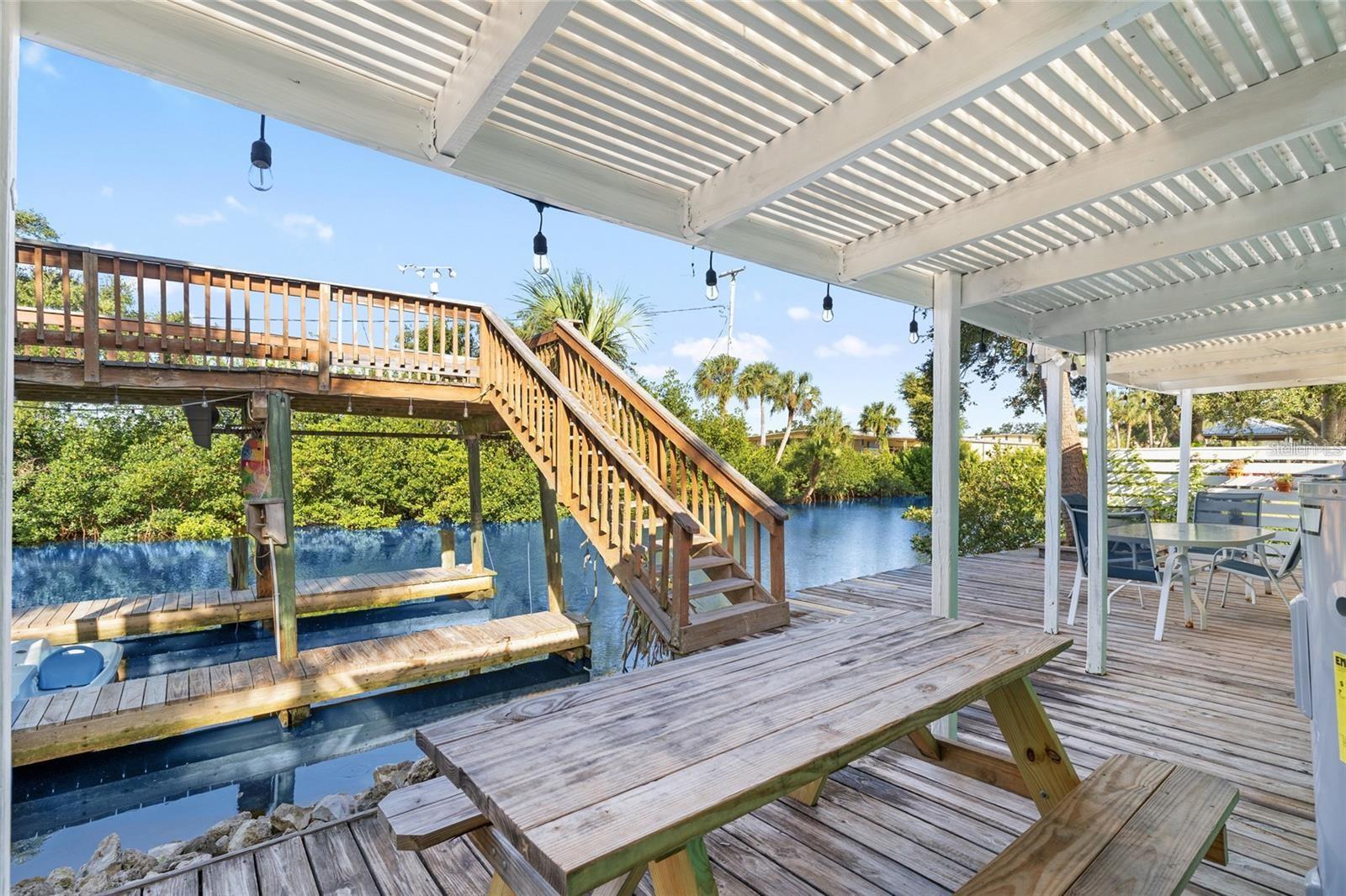 Image 30 of 70 For 8825 Oak Street