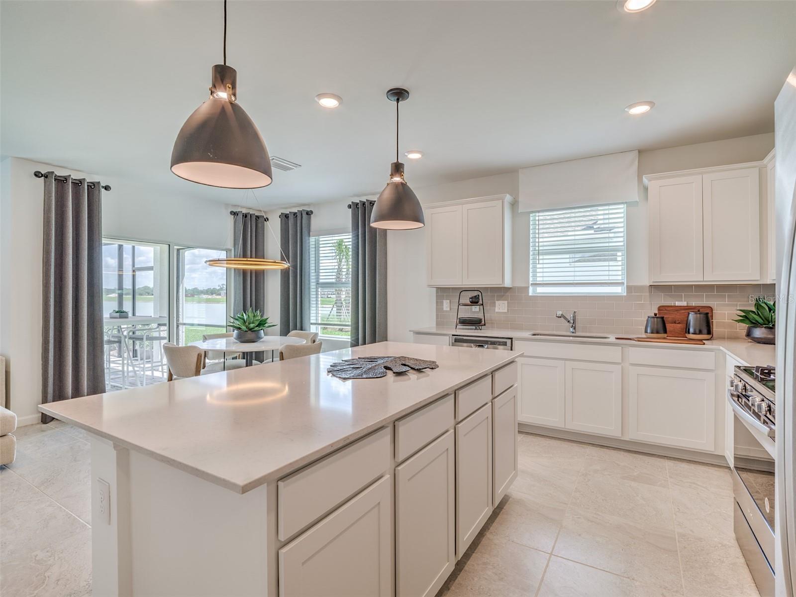 Image 8 of 18 For 10790 Buttercup Court