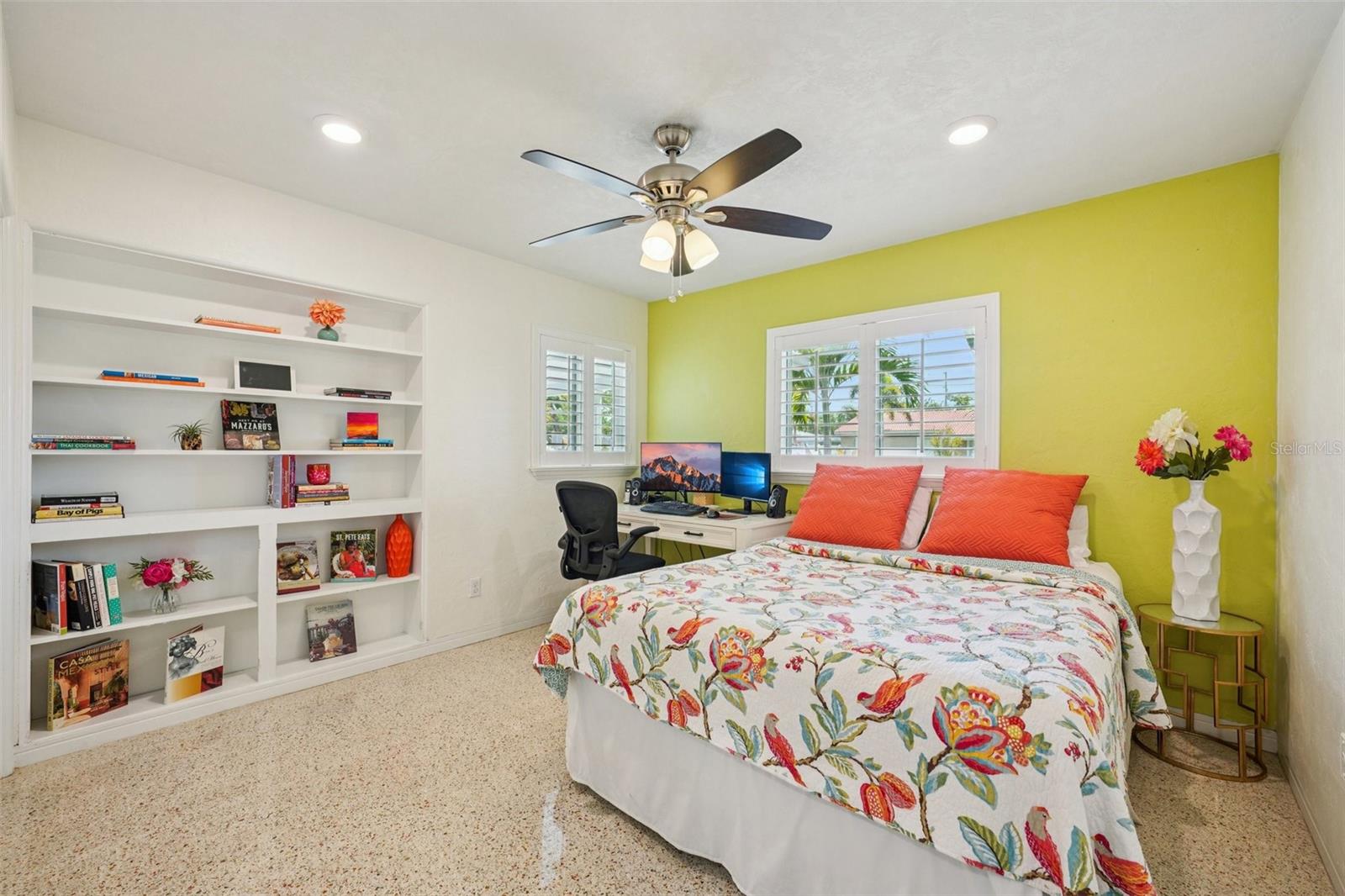 Image 20 of 36 For 6417 24th Avenue N