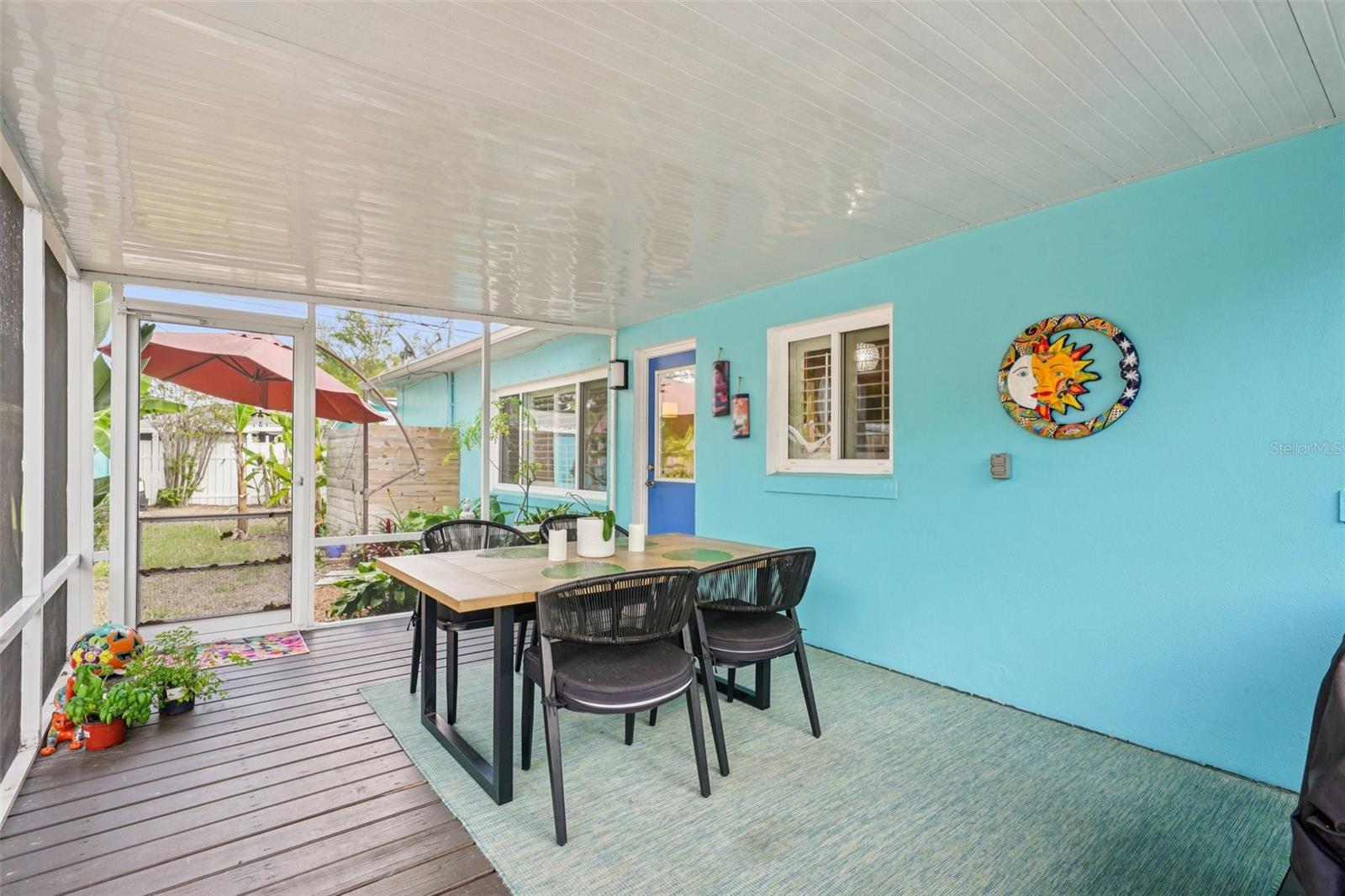 Image 24 of 36 For 6417 24th Avenue N