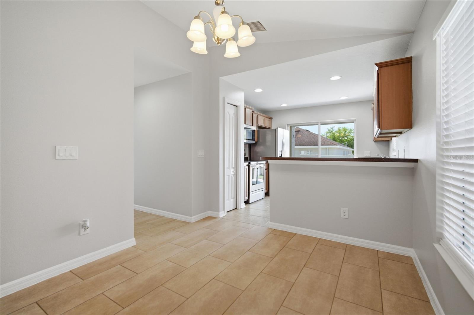 Image 10 of 48 For 10309 Granada Green Court