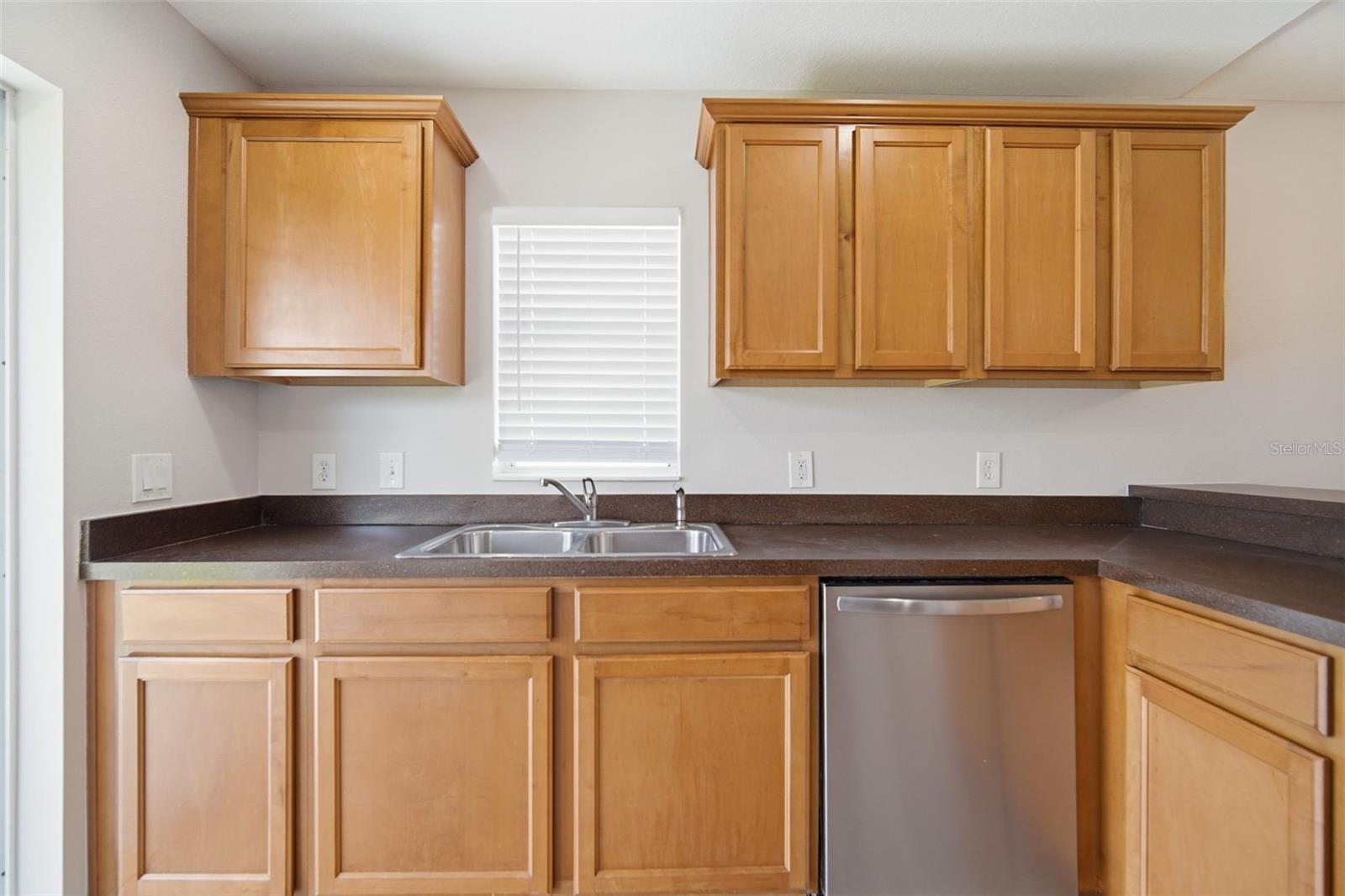 Image 17 of 48 For 10309 Granada Green Court