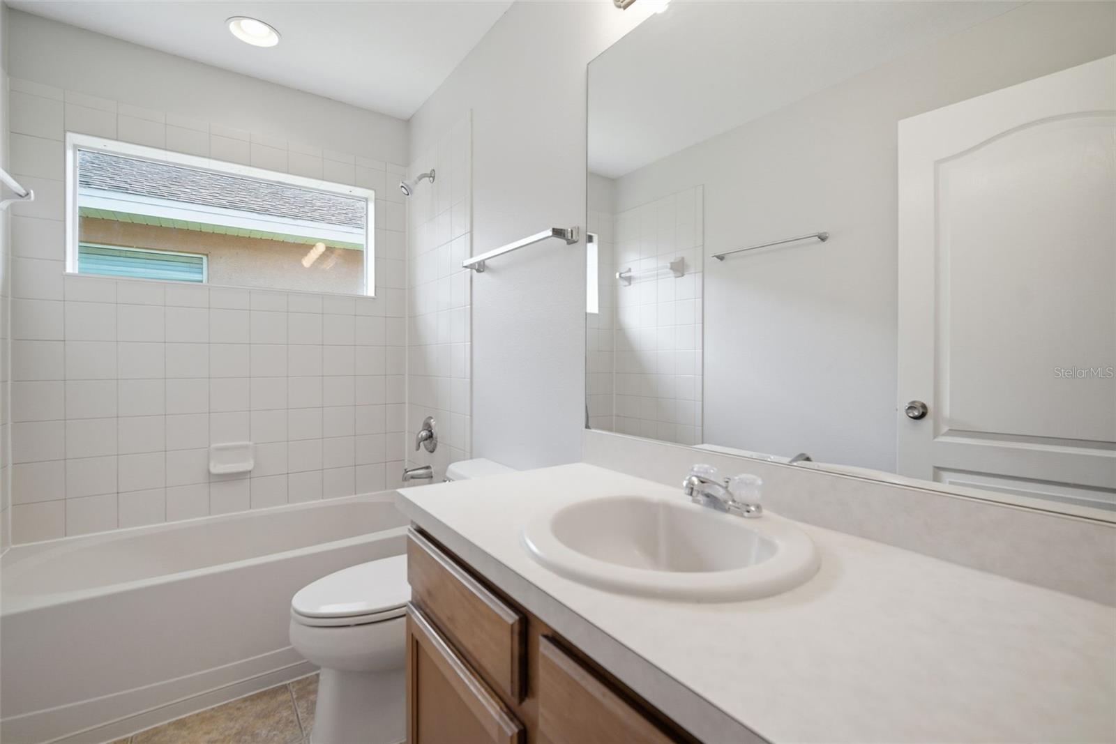 Image 33 of 48 For 10309 Granada Green Court