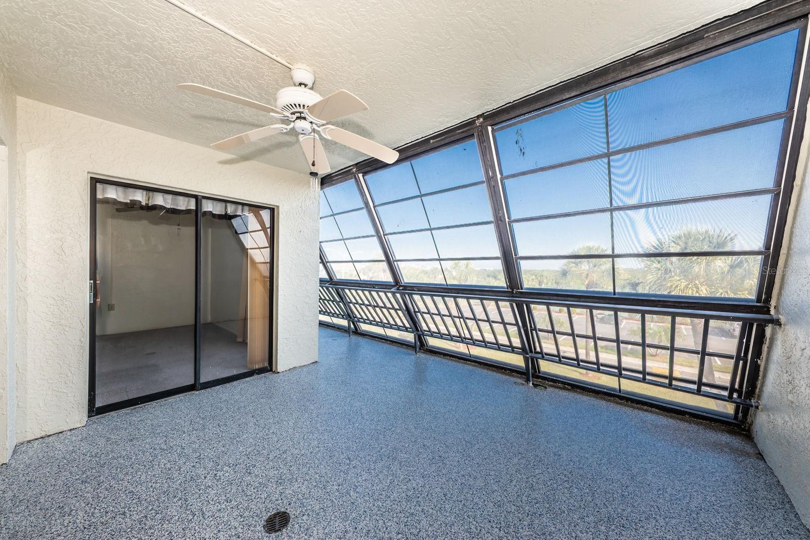 Image 16 of 55 For 9860 62nd Terrace N 1025