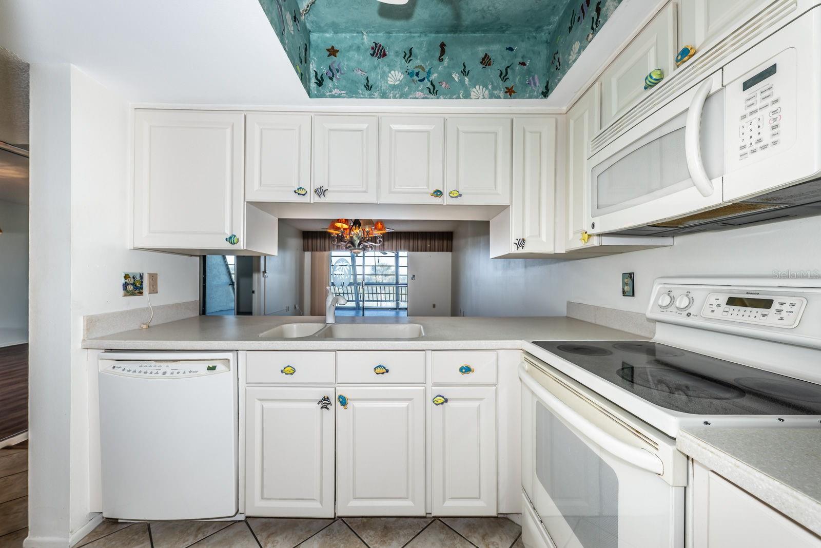 Image 26 of 55 For 9860 62nd Terrace N 1025