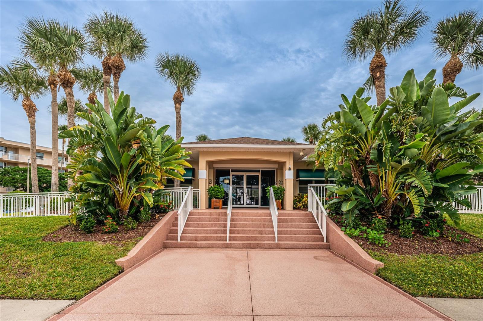 Image 38 of 55 For 9860 62nd Terrace N 1025