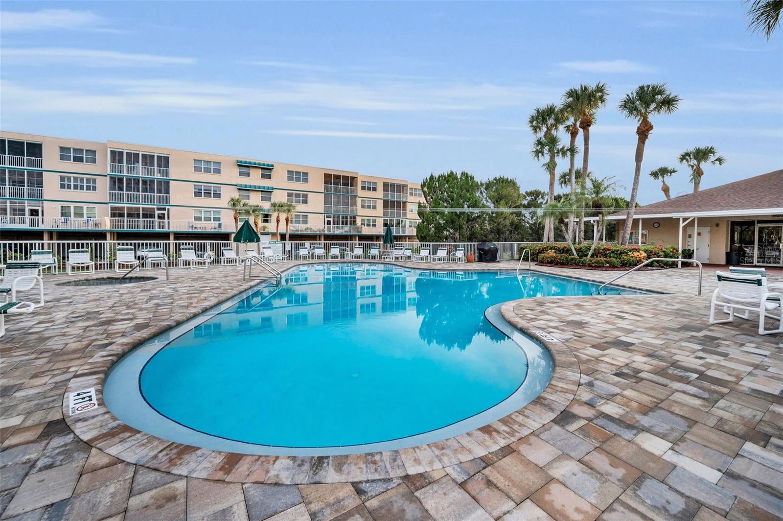 Image 47 of 55 For 9860 62nd Terrace N 1025