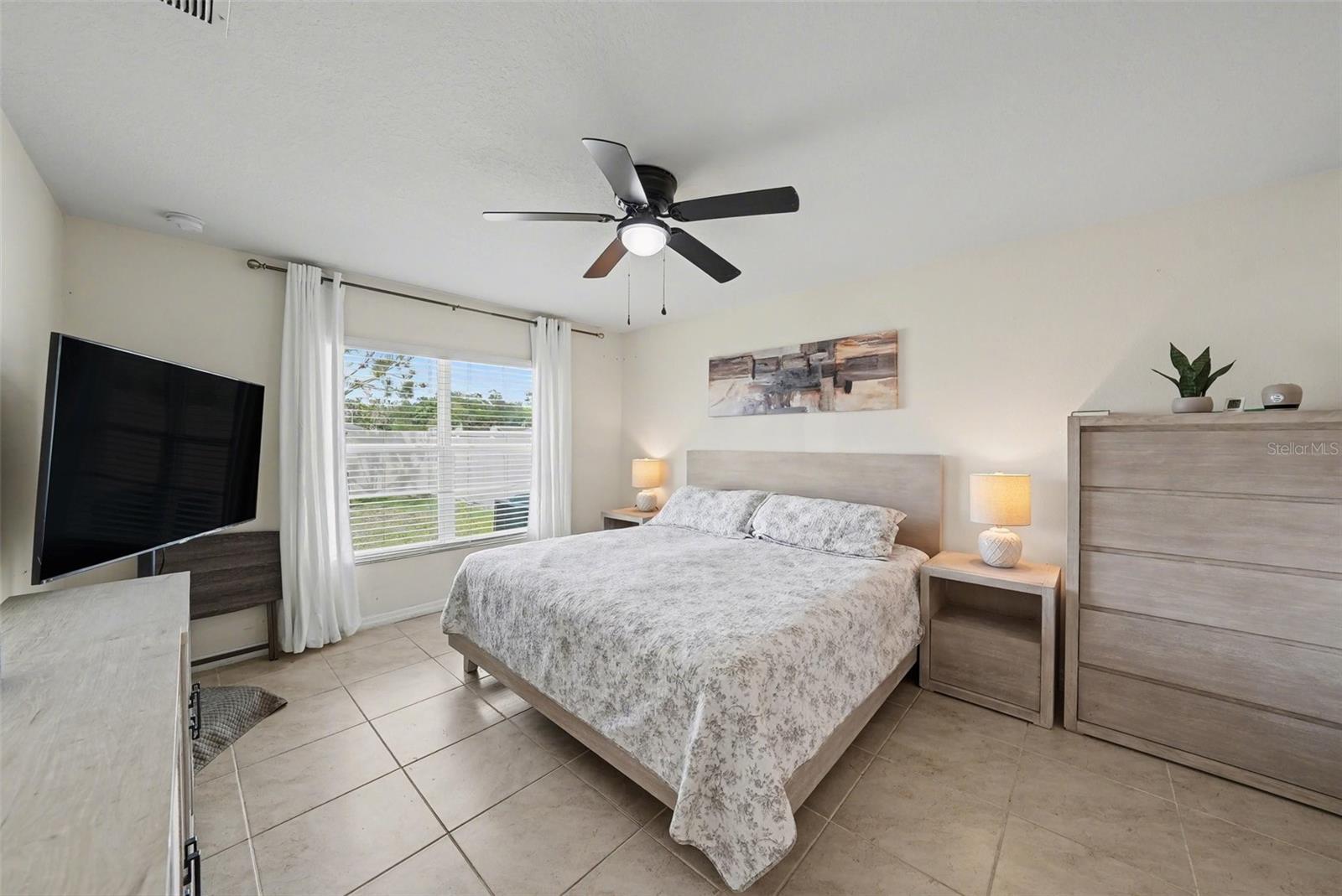 Image 20 of 33 For 7980 Broad Pointe Drive