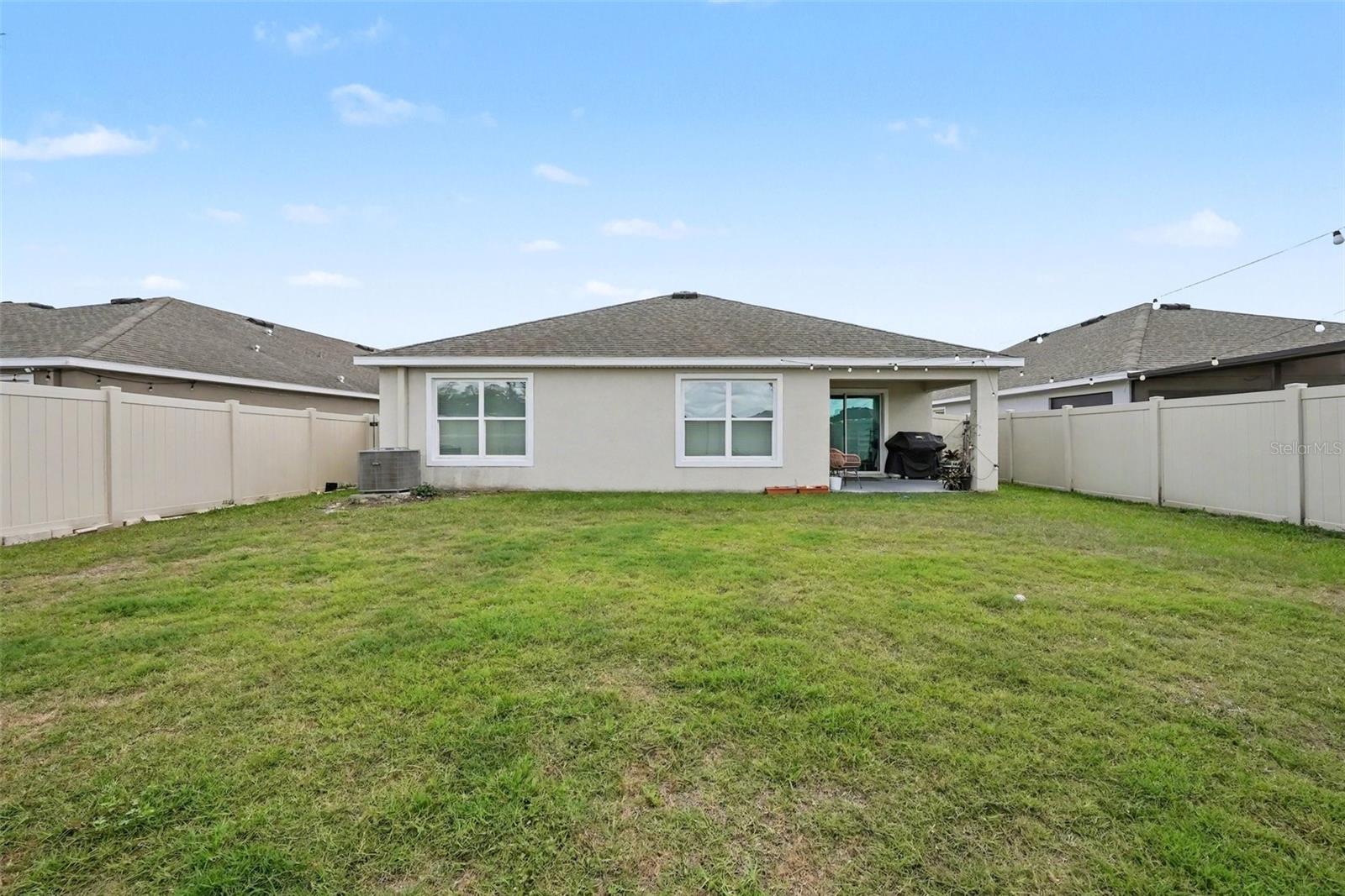 Image 28 of 33 For 7980 Broad Pointe Drive