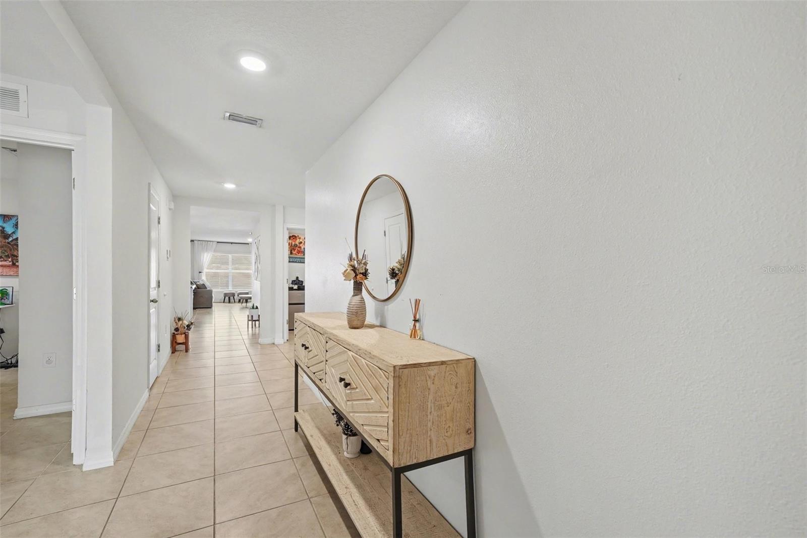 Image 7 of 33 For 7980 Broad Pointe Drive