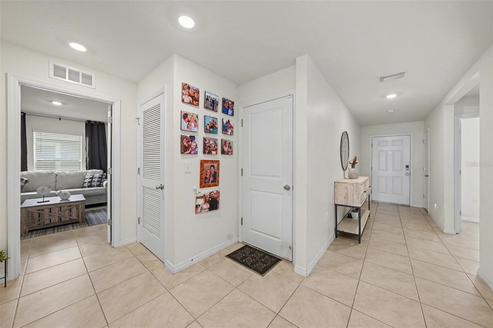 Image 8 of 33 For 7980 Broad Pointe Drive