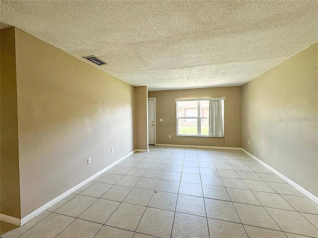 Image 10 of 14 For 944 Buccaneer Drive