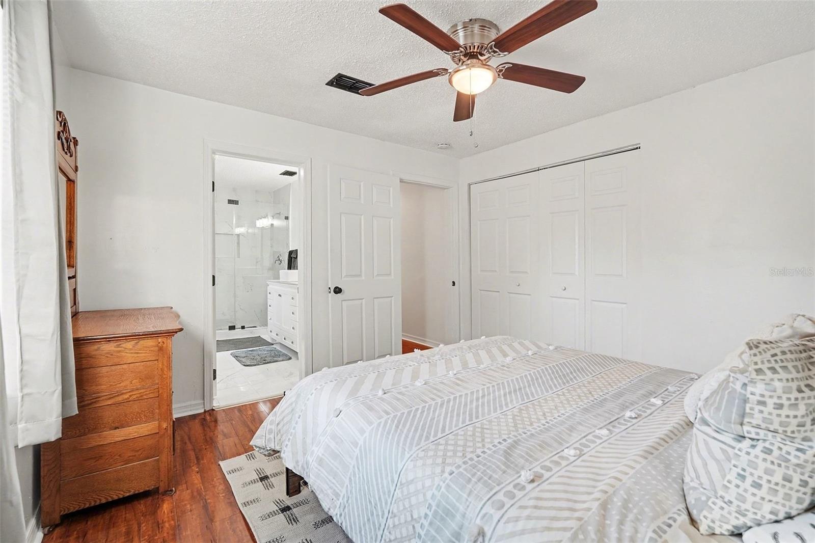 Image 15 of 26 For 6305 Macdill Avenue