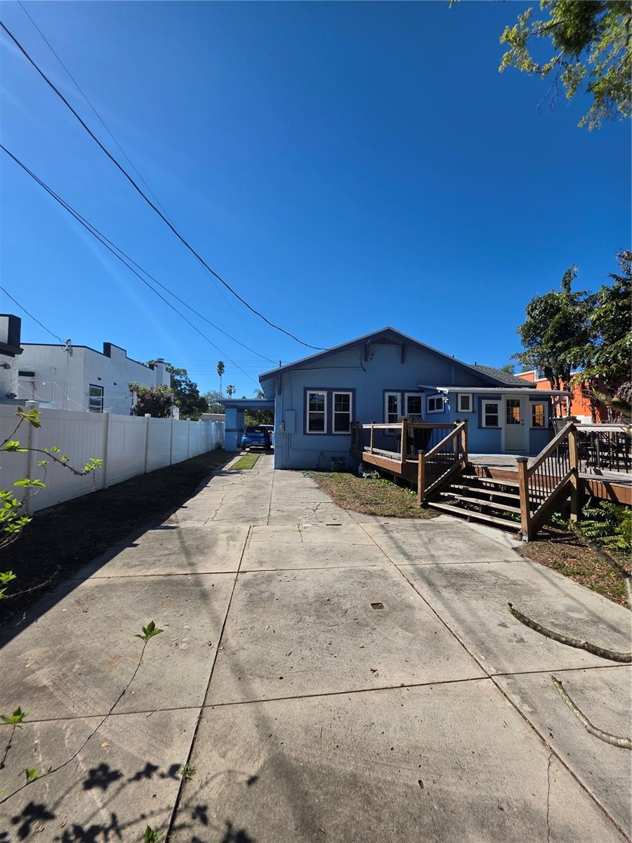 Image 23 of 25 For 1568 Drew Street