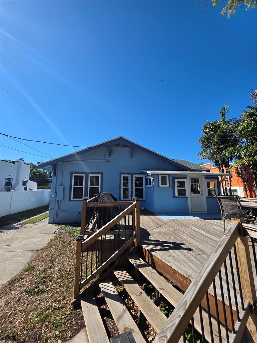 Image 24 of 25 For 1568 Drew Street