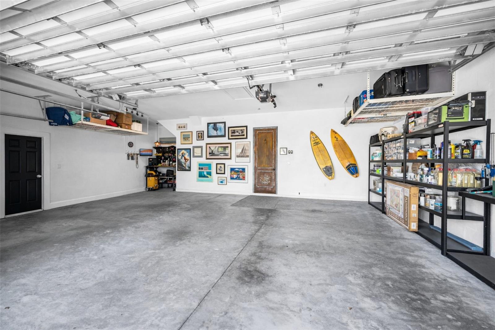 Listing photo id 38 for 404 Marshall Street