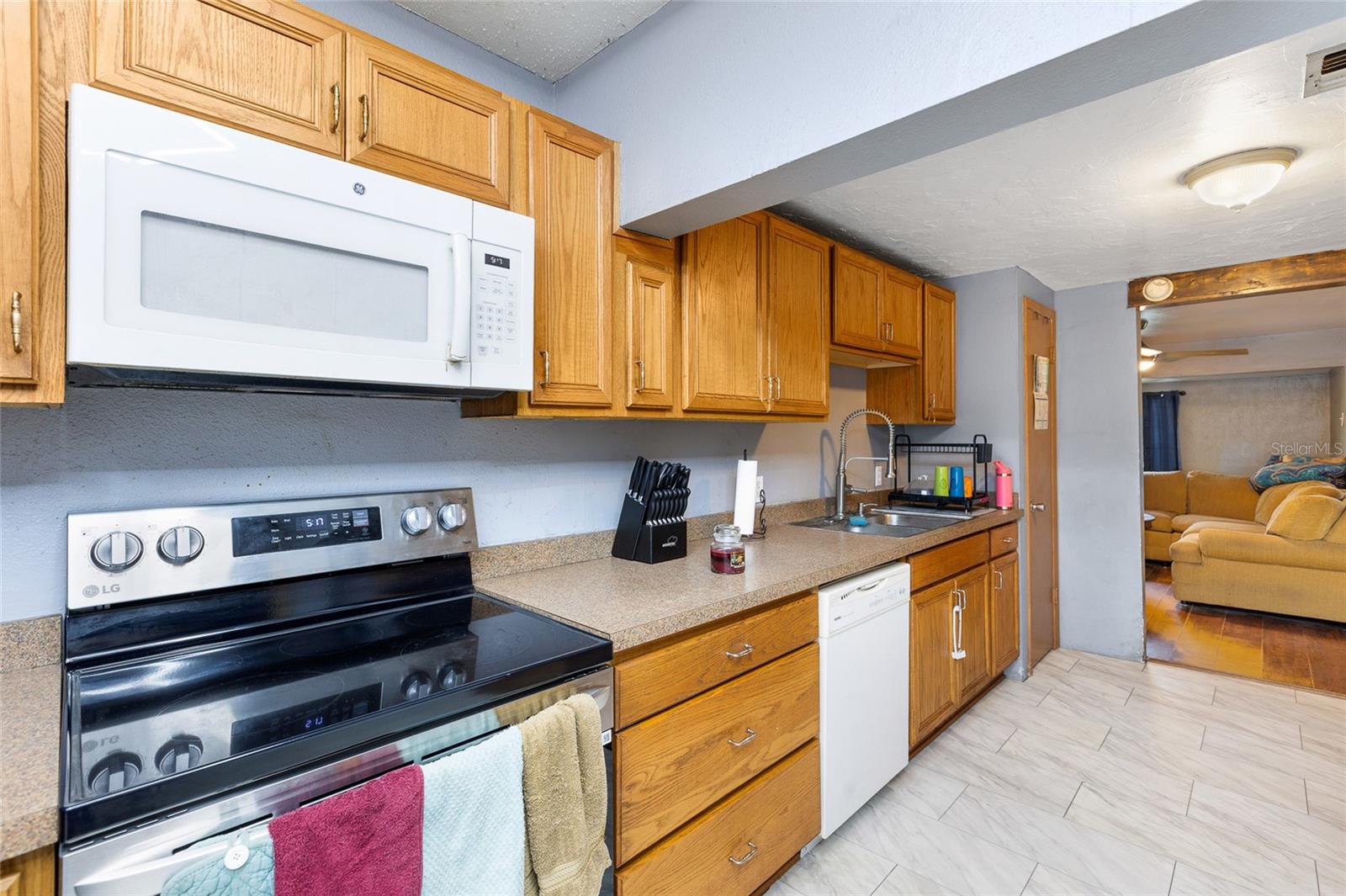 Image 11 of 24 For 4541 Winchester Terrace