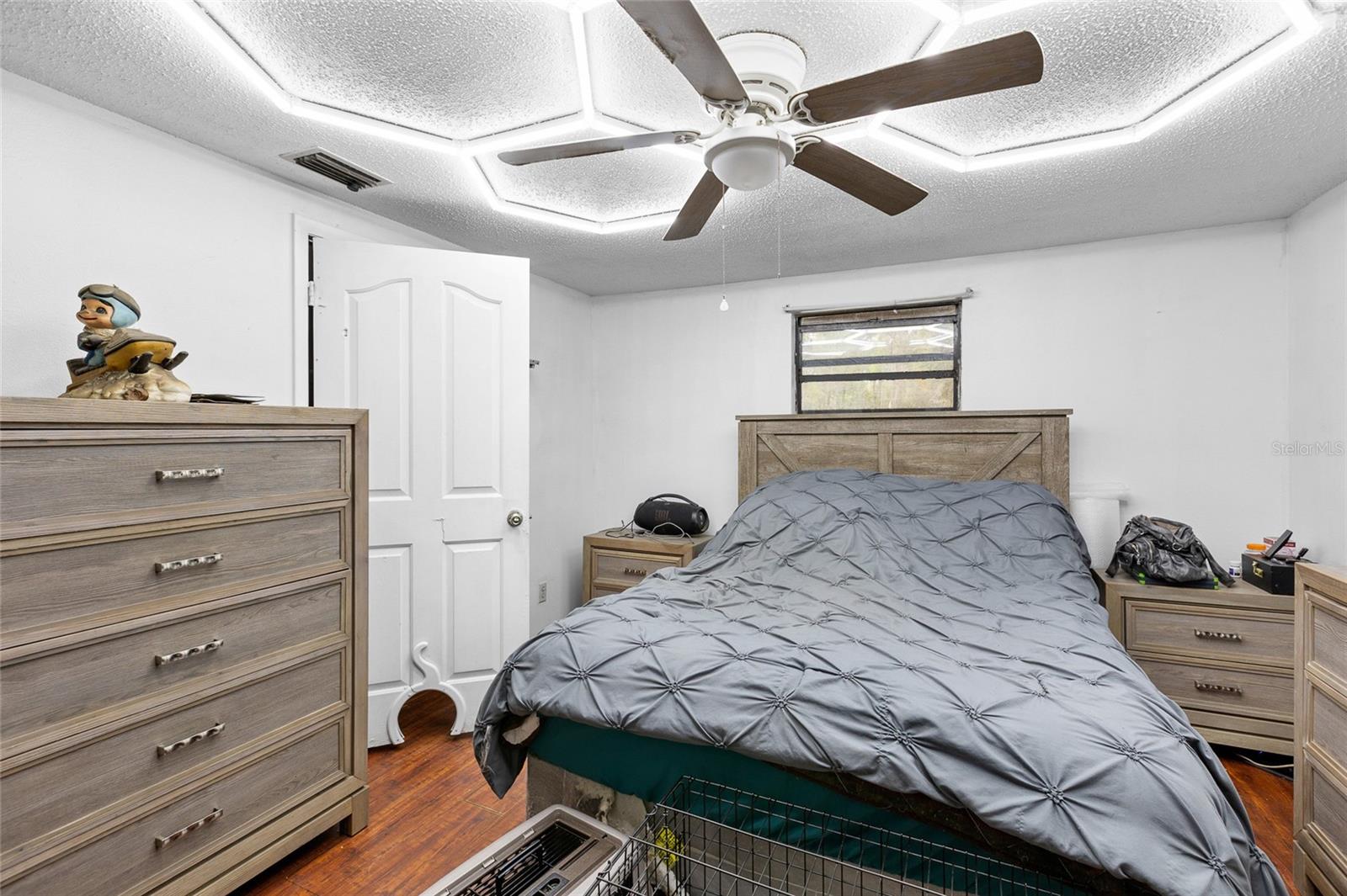 Image 17 of 24 For 4541 Winchester Terrace