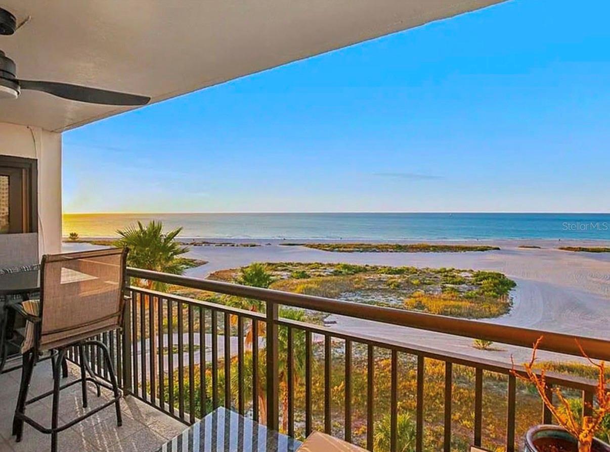 Image 2 of 15 For 1270 Gulf Boulevard 701