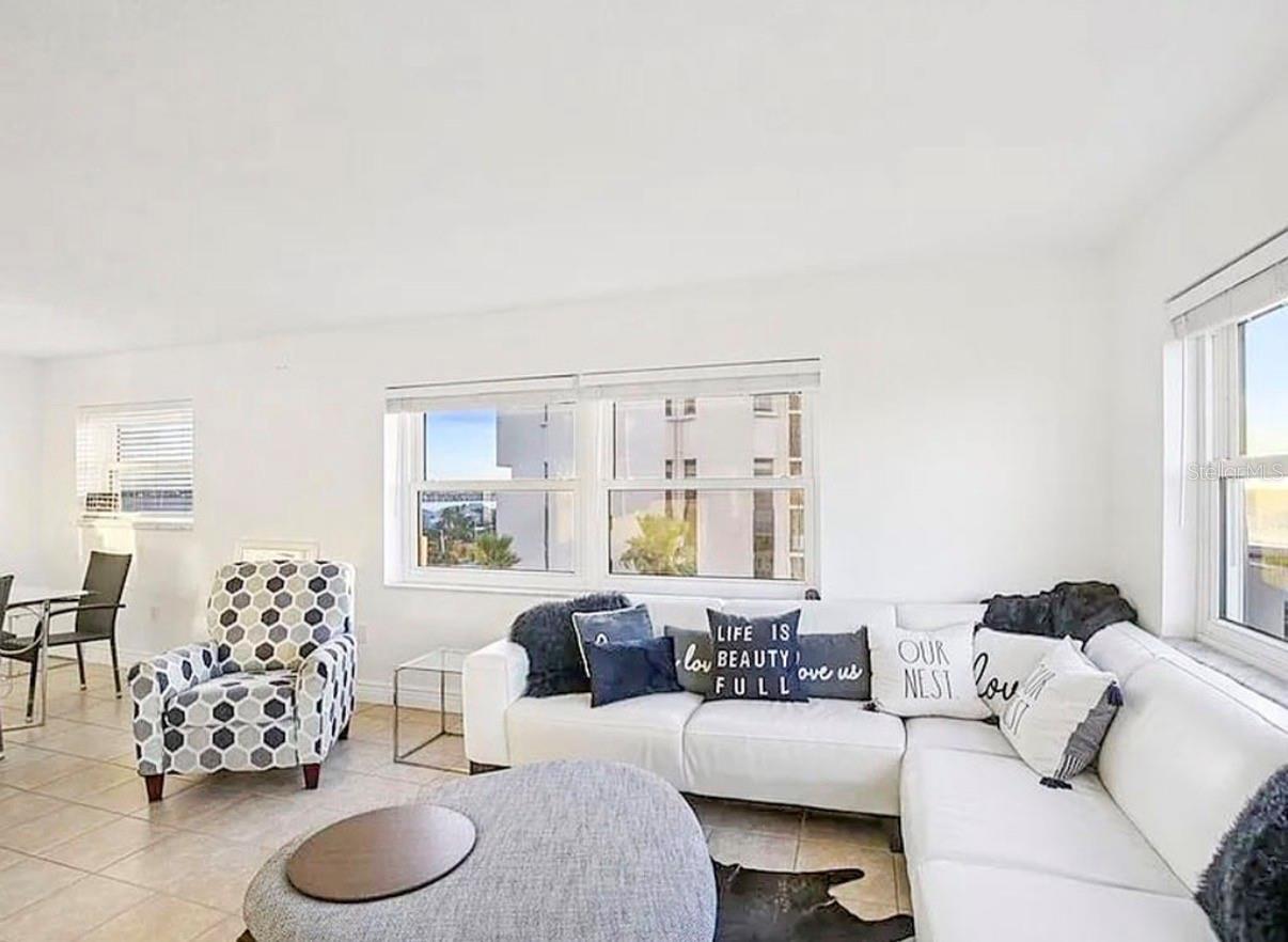 Image 7 of 15 For 1270 Gulf Boulevard 701