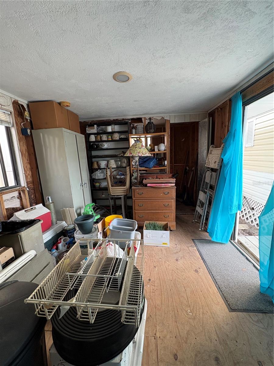 Image 10 of 12 For 21027 Lazy Days Circle