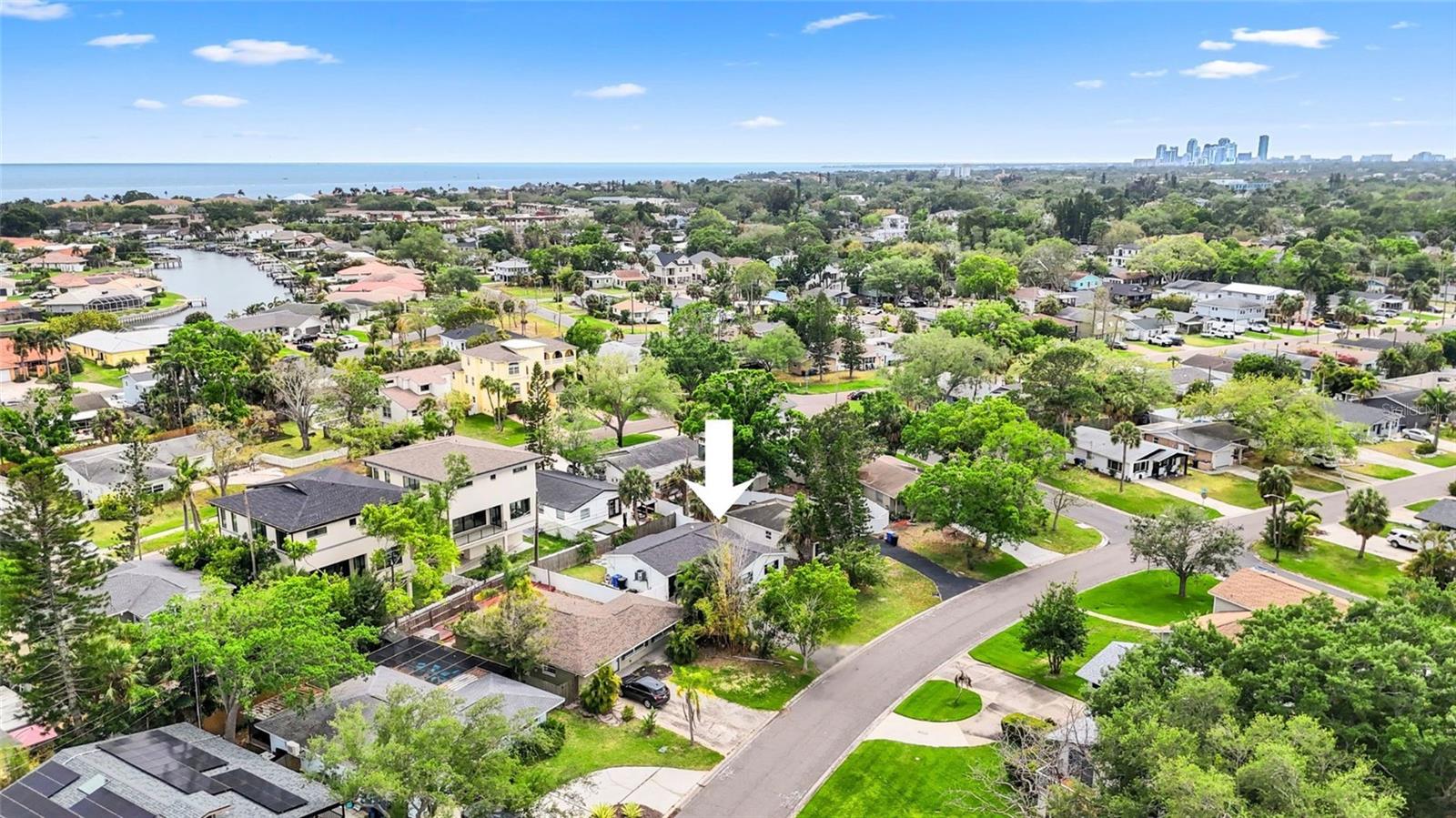 Image 37 of 42 For 1920 New Hampshire Avenue Ne