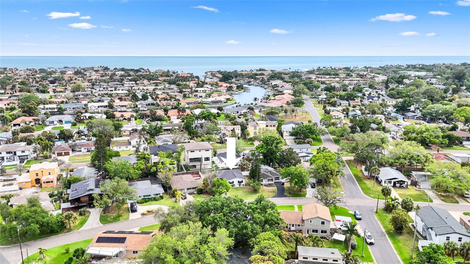 Image 40 of 42 For 1920 New Hampshire Avenue Ne