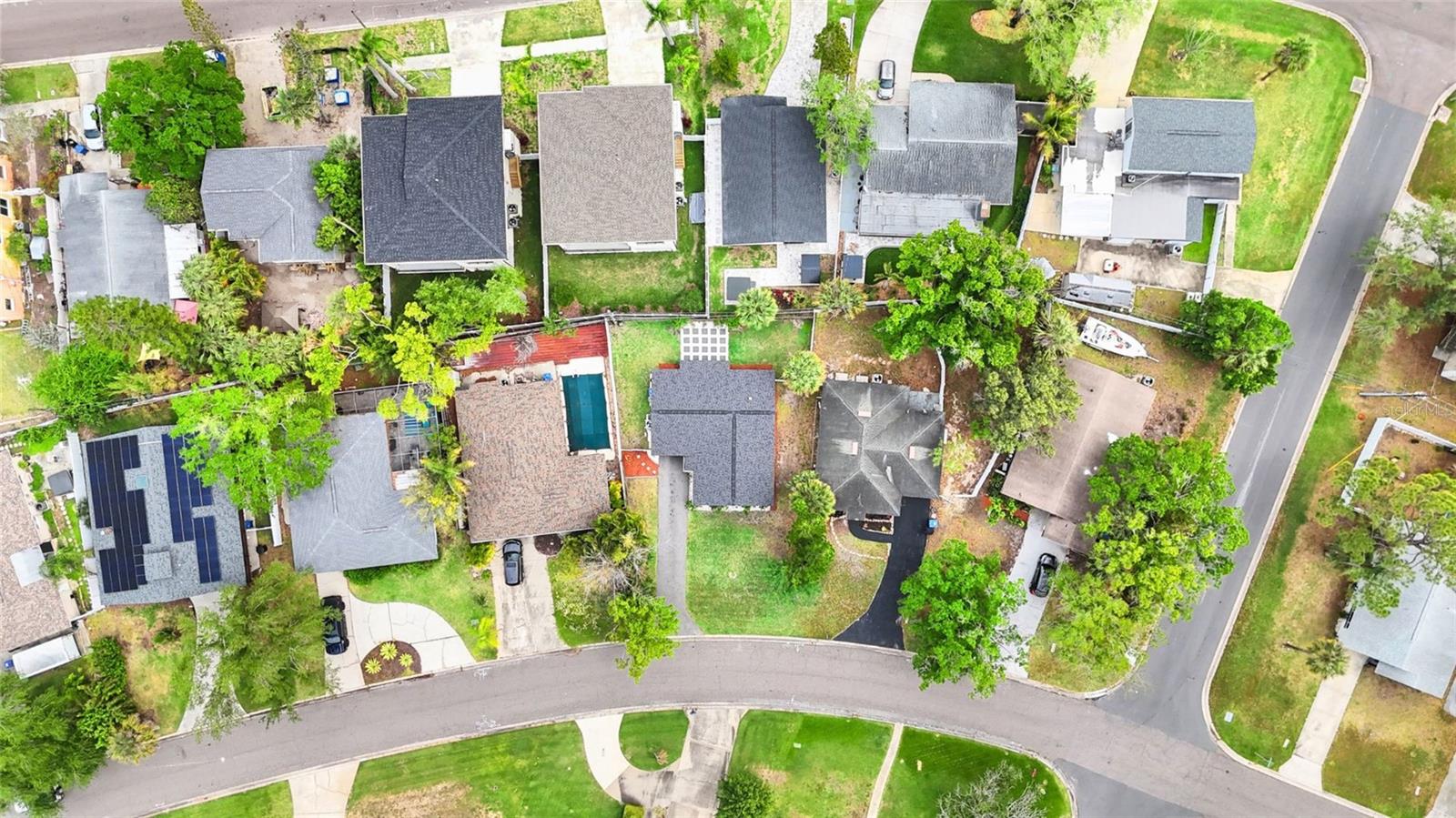 Image 41 of 42 For 1920 New Hampshire Avenue Ne