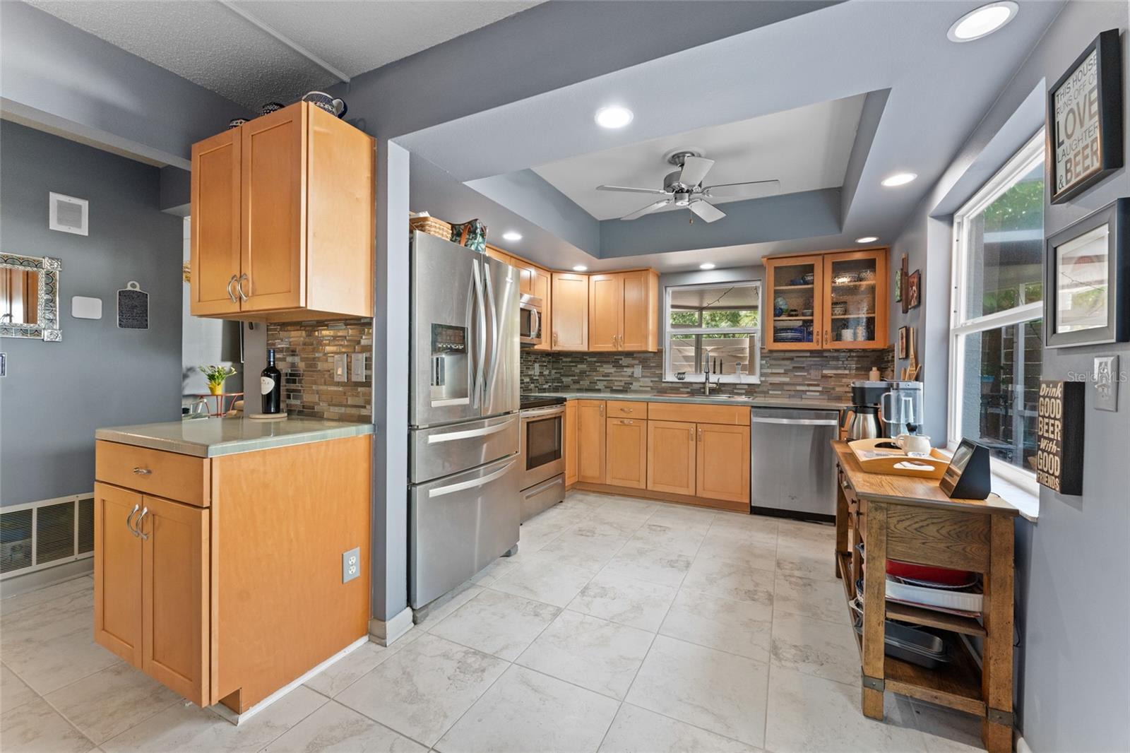 Image 14 of 39 For 2647 Cedar View Court