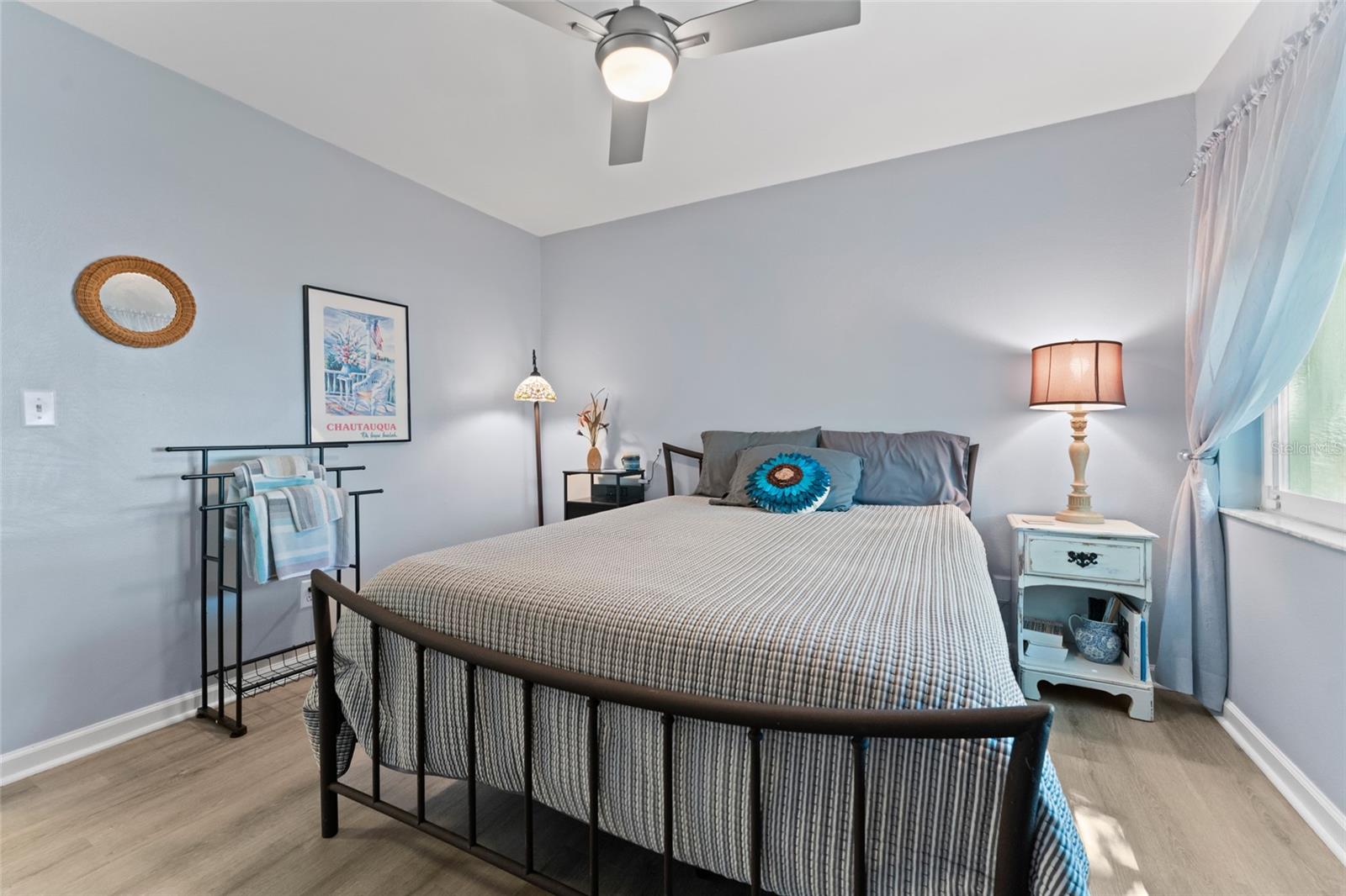 Image 24 of 39 For 2647 Cedar View Court