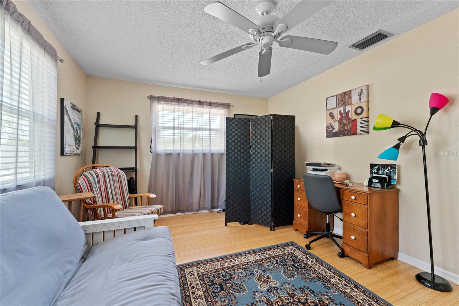 Image 32 of 39 For 2647 Cedar View Court