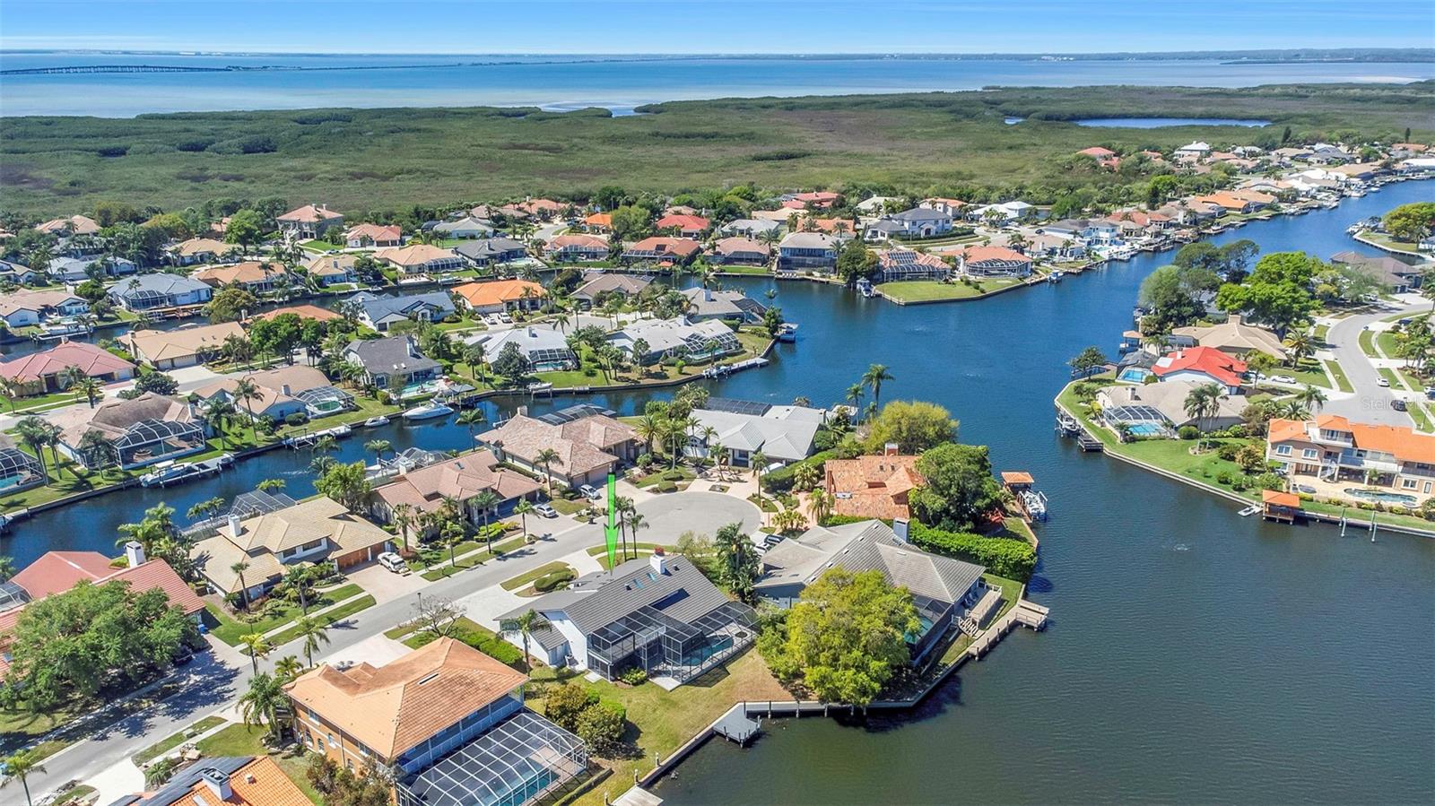 Listing photo id 40 for 9821 Bay Island Drive