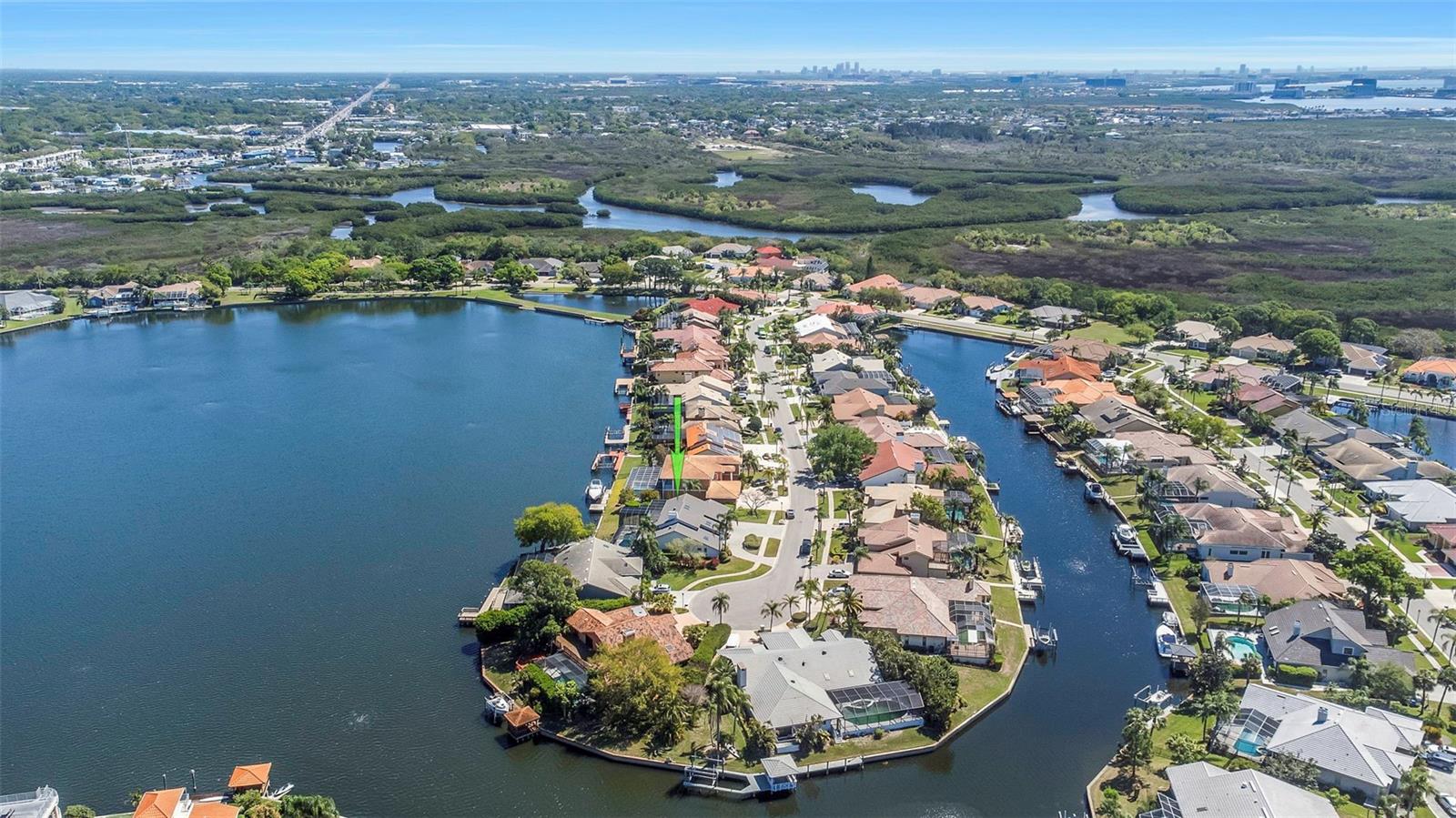 Listing photo id 43 for 9821 Bay Island Drive