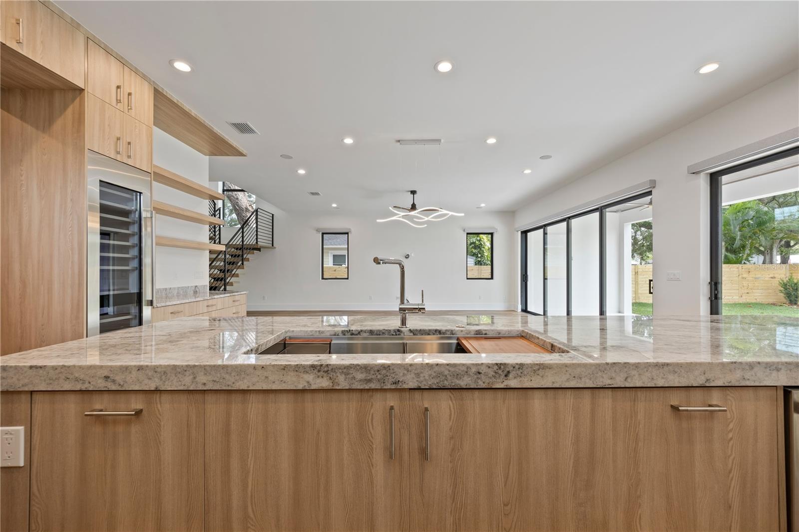 Listing photo id 17 for 7821 3rd Avenue S