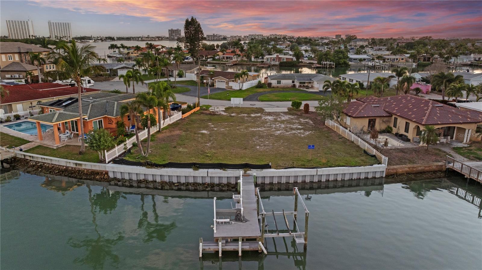 Listing photo id 0 for 7821 3rd Avenue S